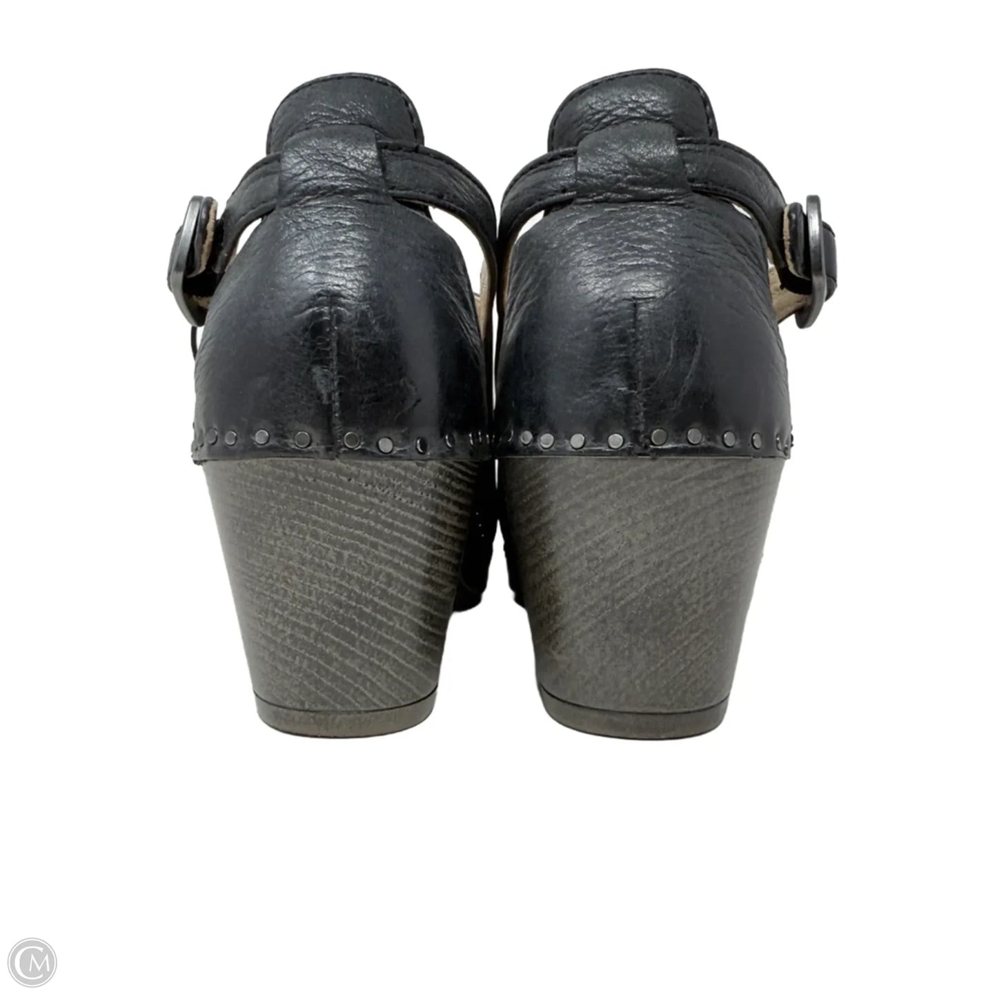 Sassy Heeled Clogs
 Heels Block By Dank In Black, Size: 7