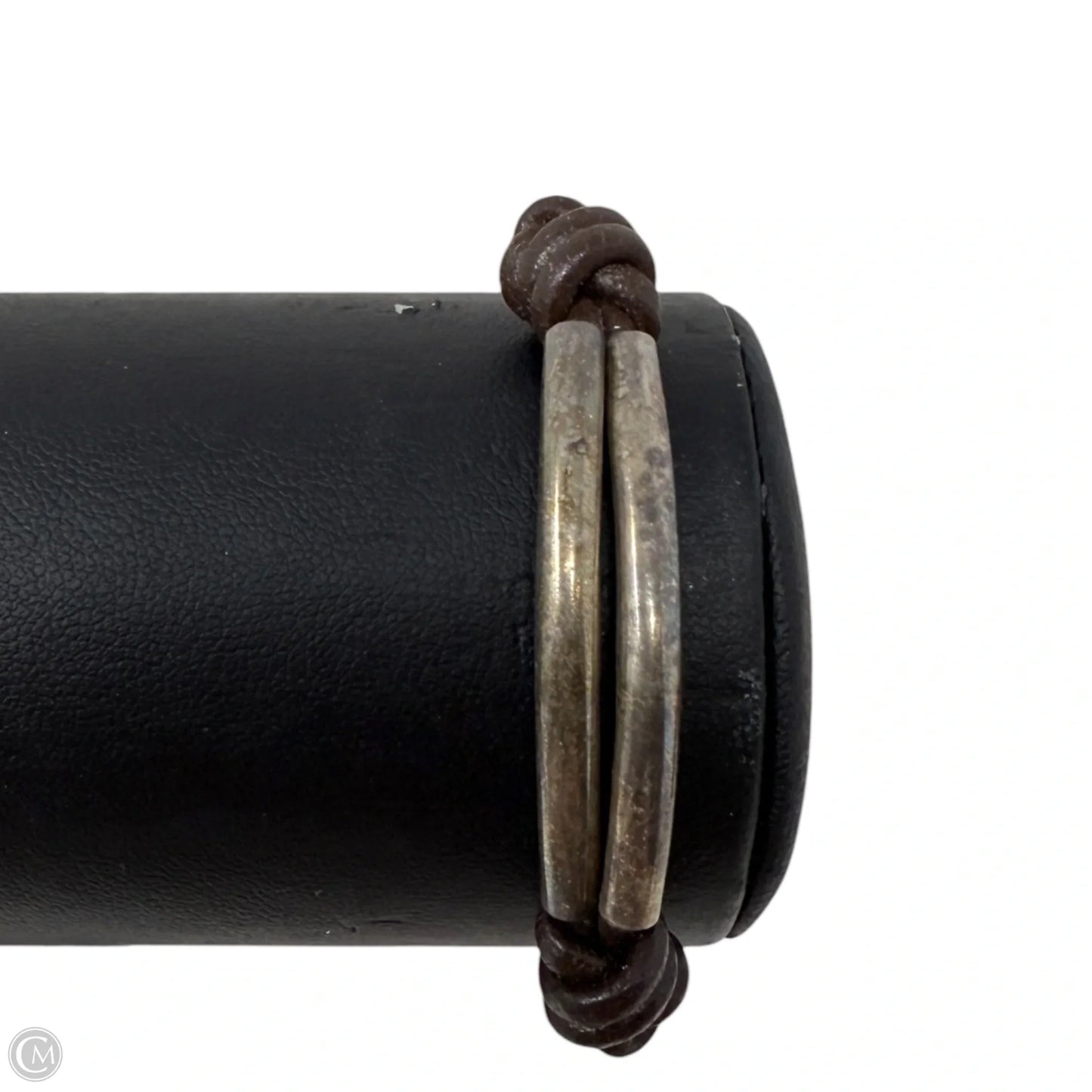 Double Strand Leather & Silver Plated Bracelet By Uno De 50