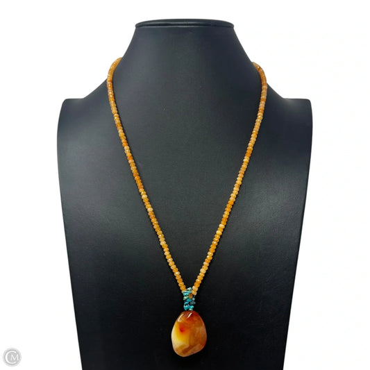 Faceted Bead Pendant Necklace