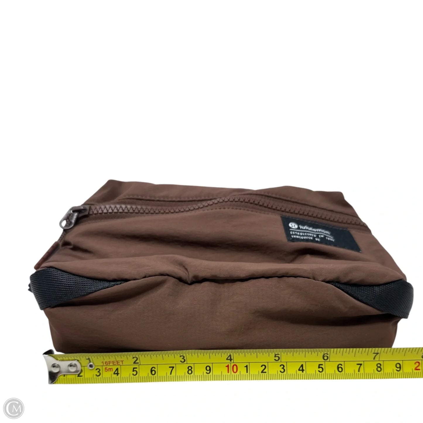 Clean Lines Belt Bag By Lululemon, Size: Medium