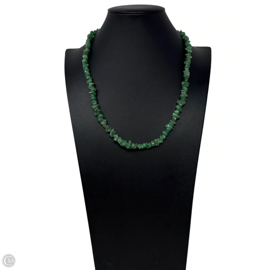 Aventurine Chip Necklace With Screw Clasp