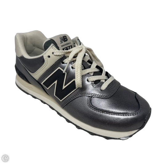 Shoes Athletic By New Balance In Silver & White, Size: 10