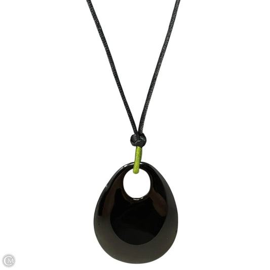 Polished Black Onyx Pendant Necklace