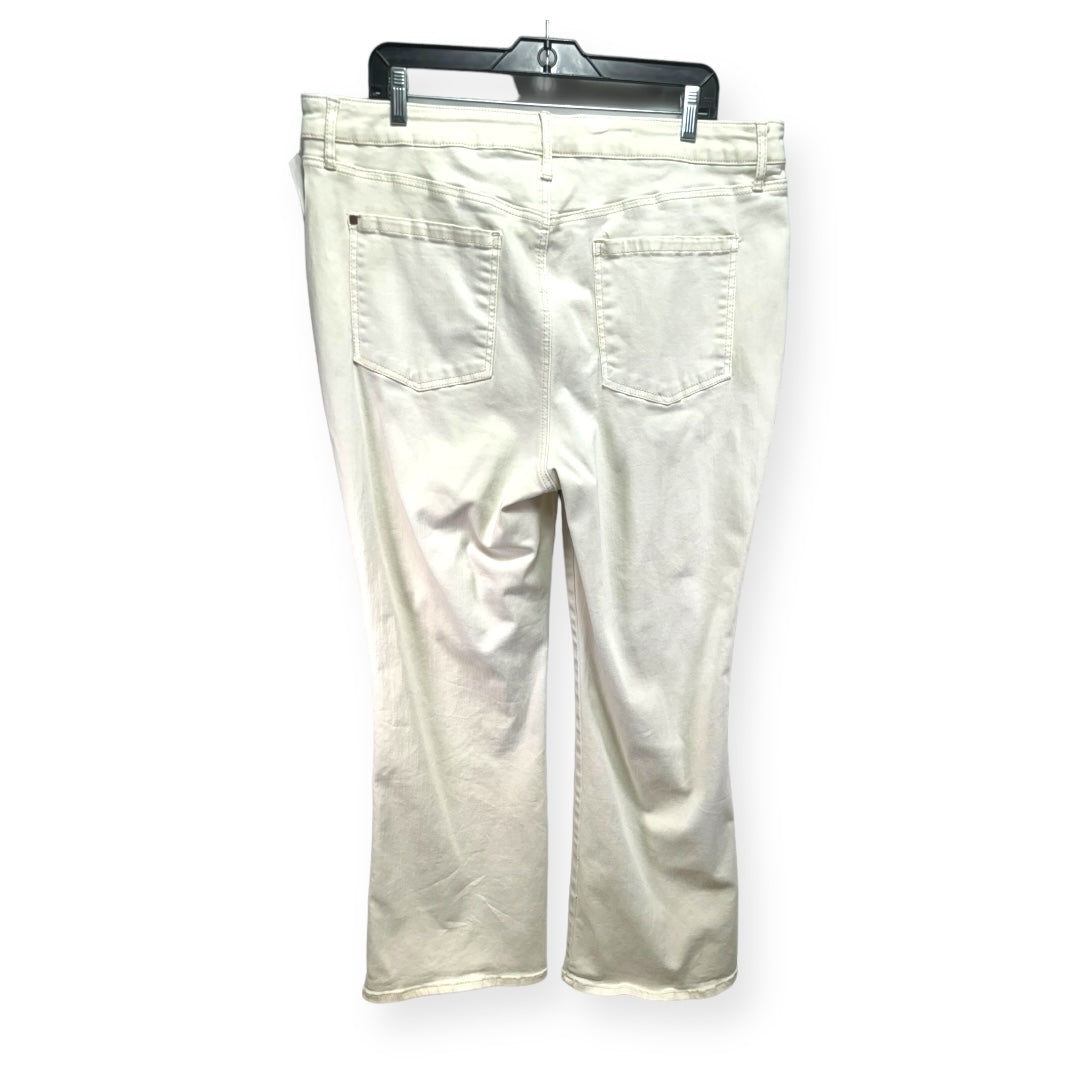 Cream Jeans Boot Cut Chicos, Size 18