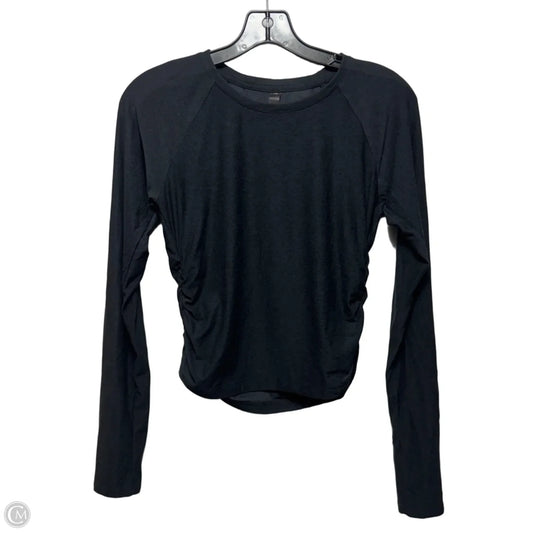 Athletic Top Long Sleeve Crewneck By Beyond Yoga In Black, Size: L
