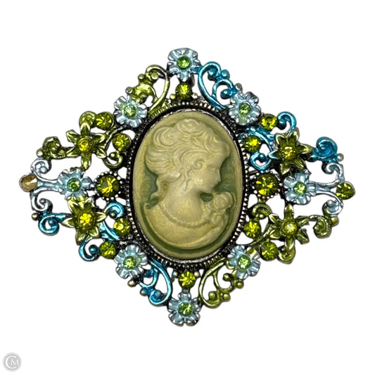Cameo Rhinestone Pin