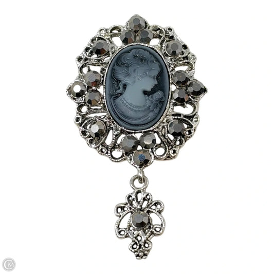 Cameo Dangle Pin