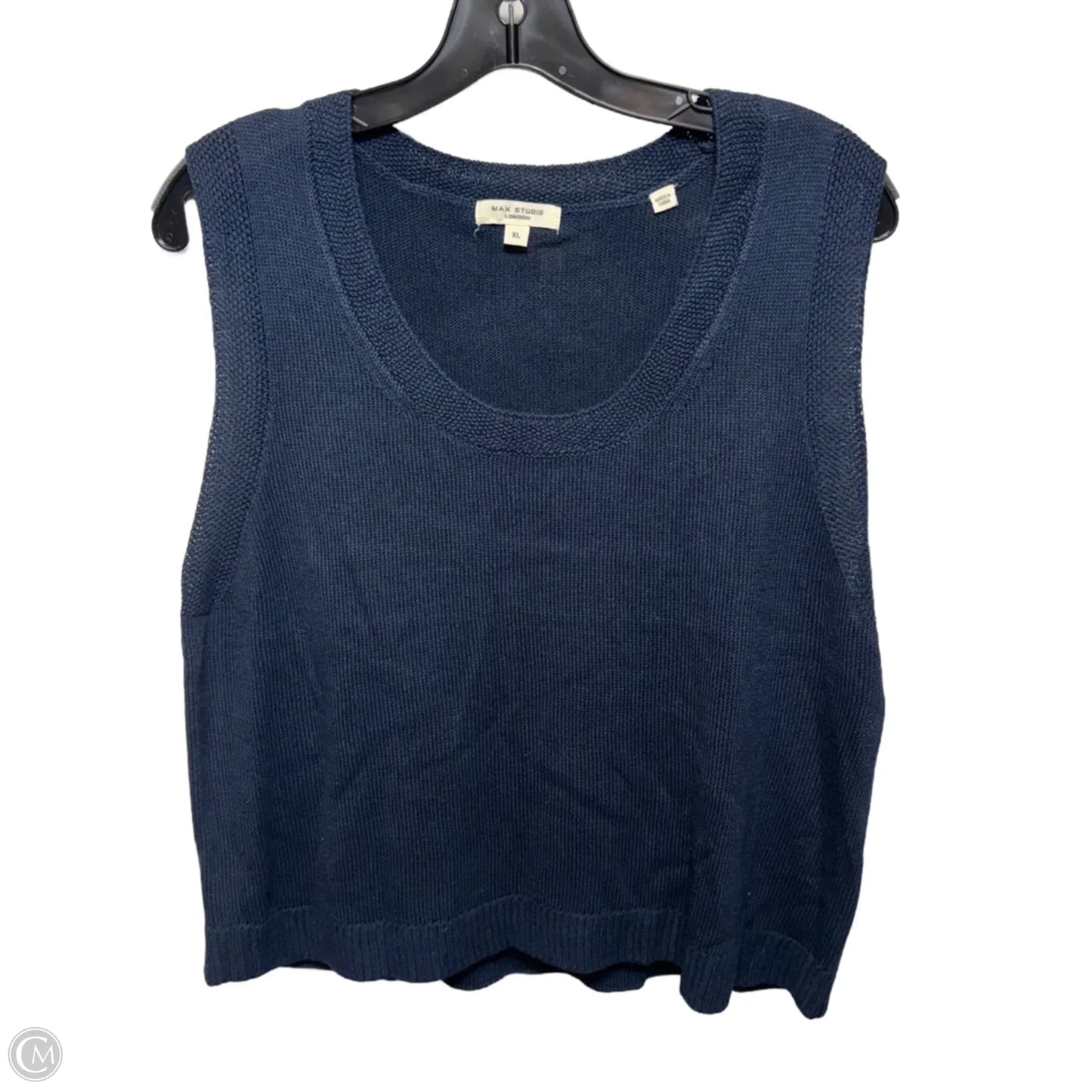 Top Sleeveless By Max Studio In Navy, Size: XL