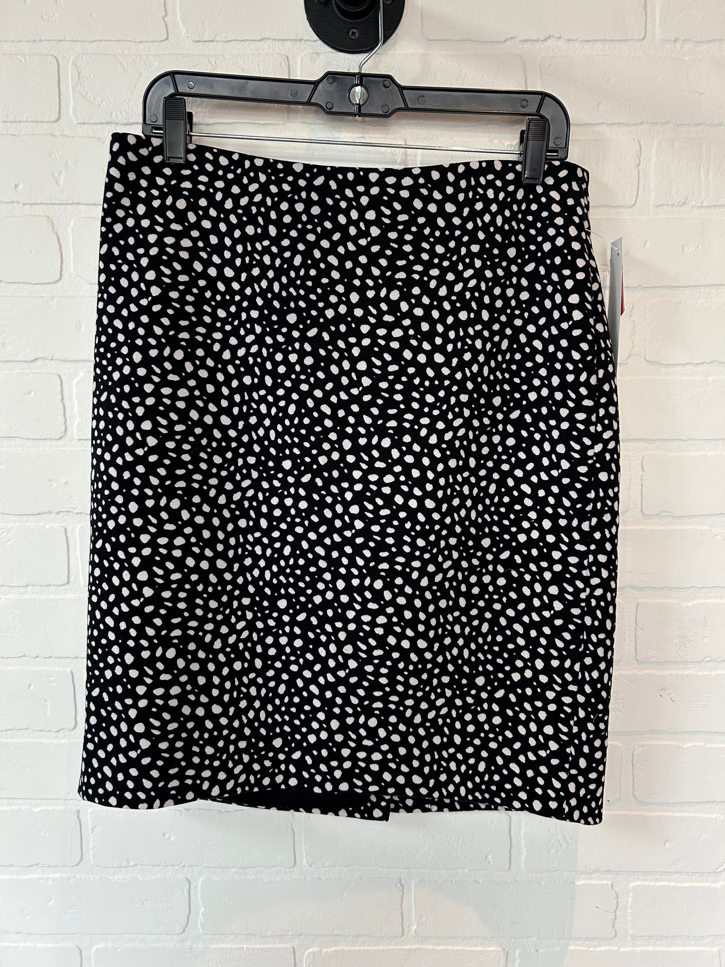 Black & White Skirt Mini & Short Talbots, Size 10petite