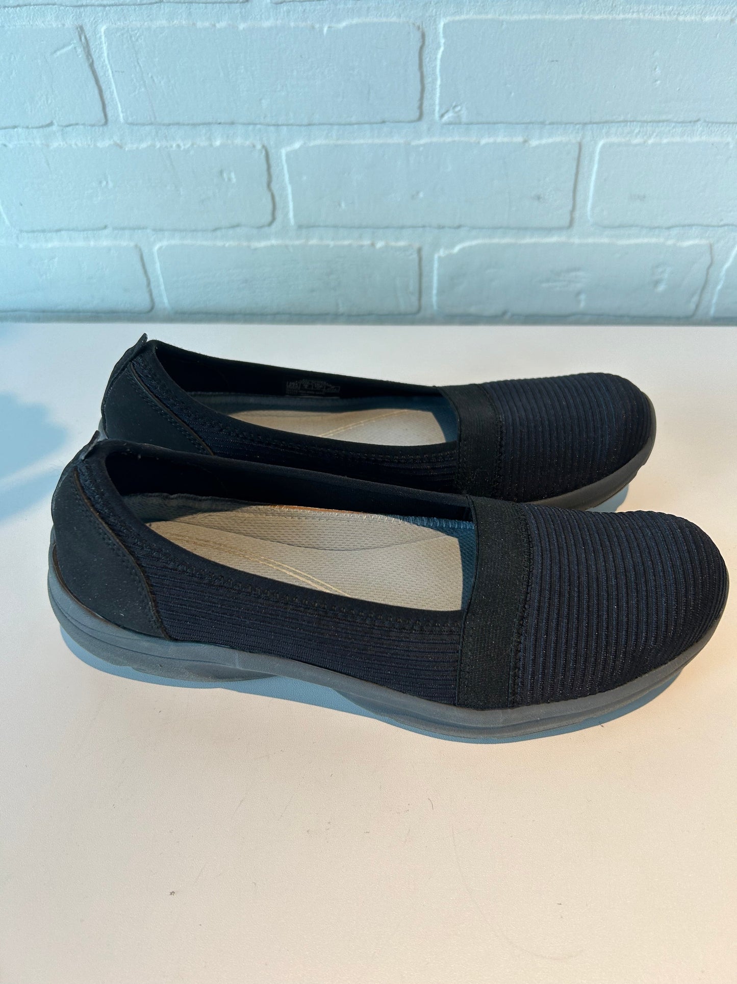 Shoes Flats By Easy Spirit In Black, Size: 9.5