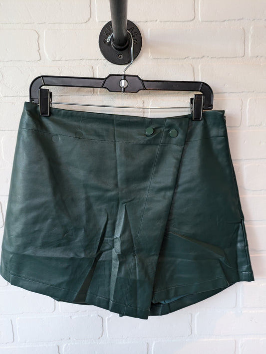 Green Shorts Clothes Mentor, Size 8