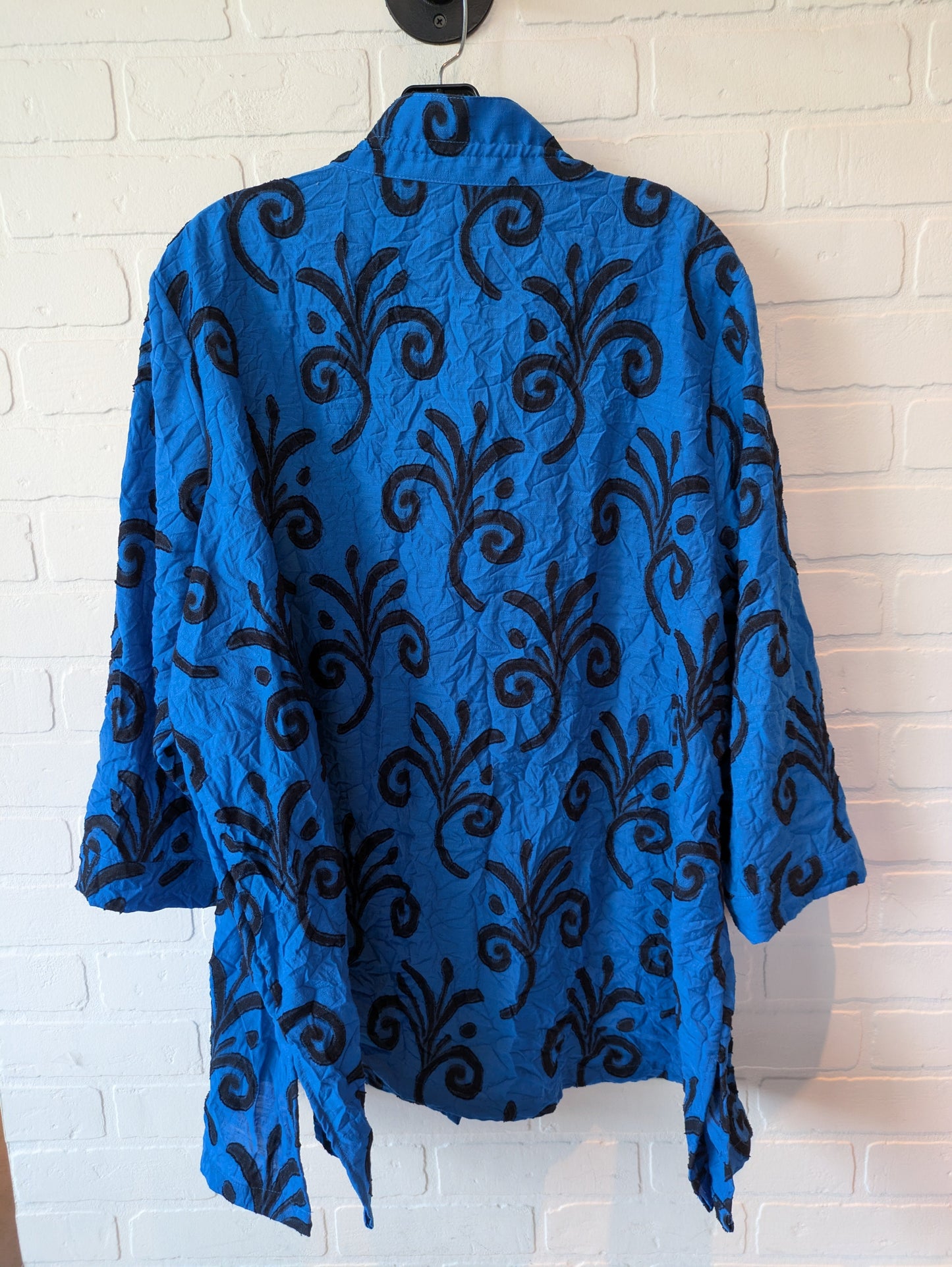 Black & Blue Blouse Long Sleeve Ali Miles, Size 2x