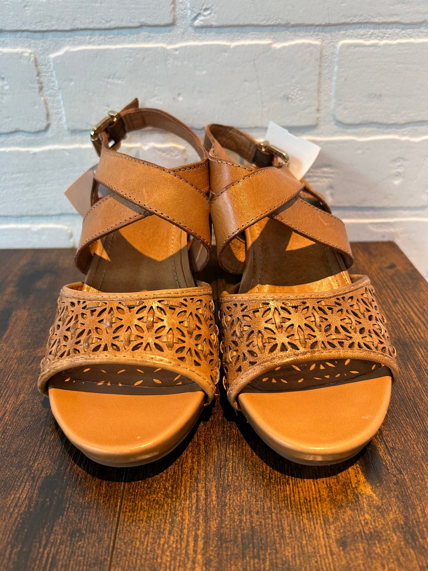 Tan Sandals Heels Wedge Nurture, Size 6.5