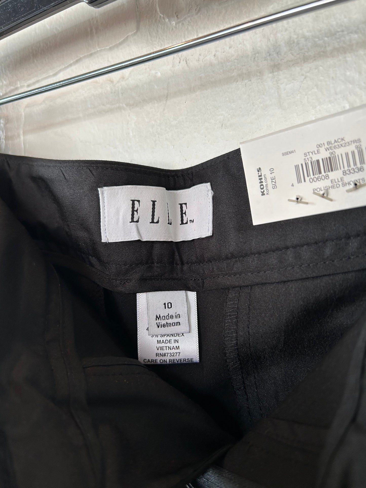 Black Shorts Elle, Size 10