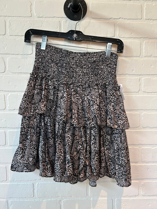 Skirt Mini & Short By Anthropologie In Black & White, Size: 2