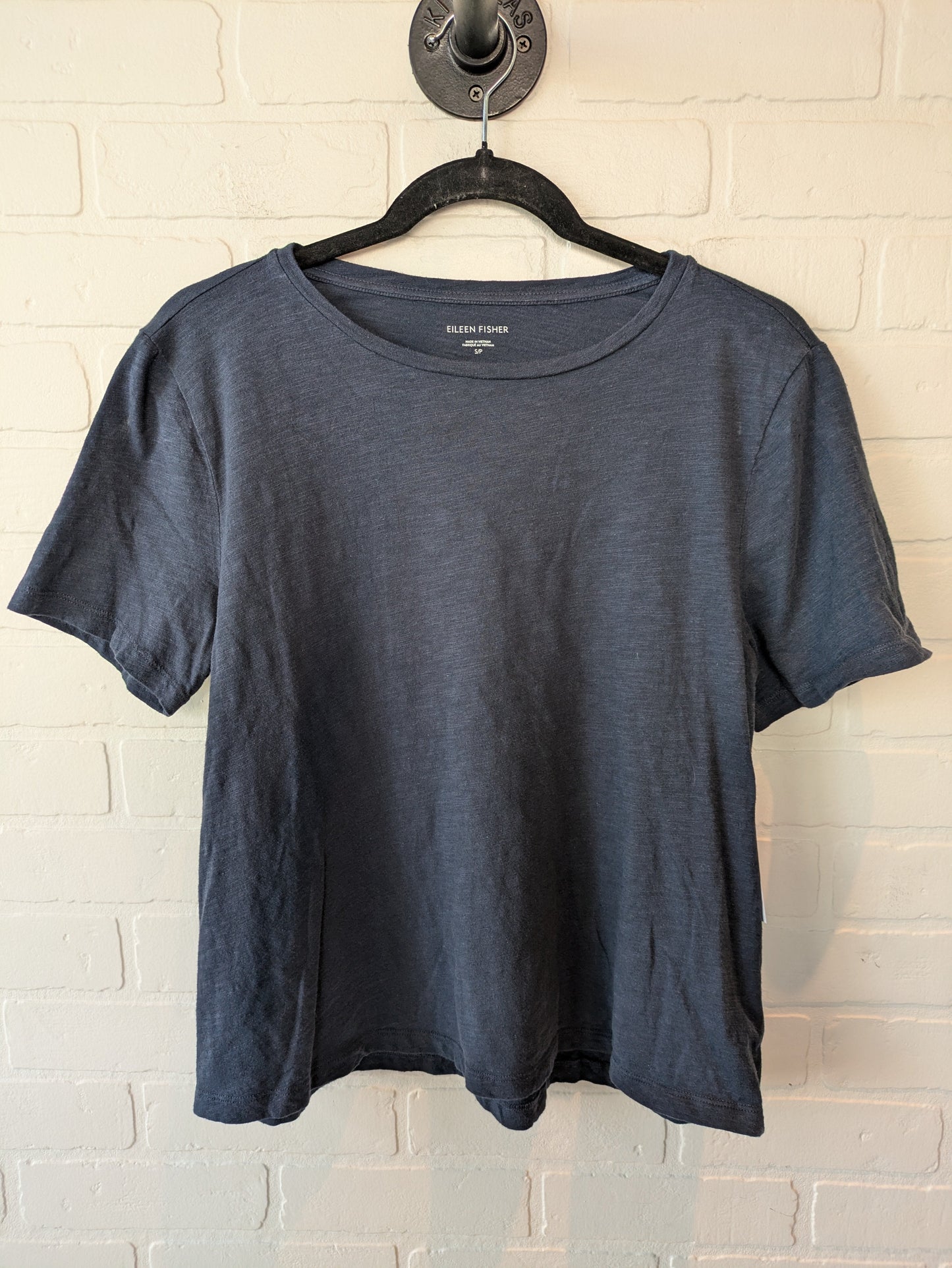 Top Short Sleeve Basic By Eileen Fisher In Blue, Size: S