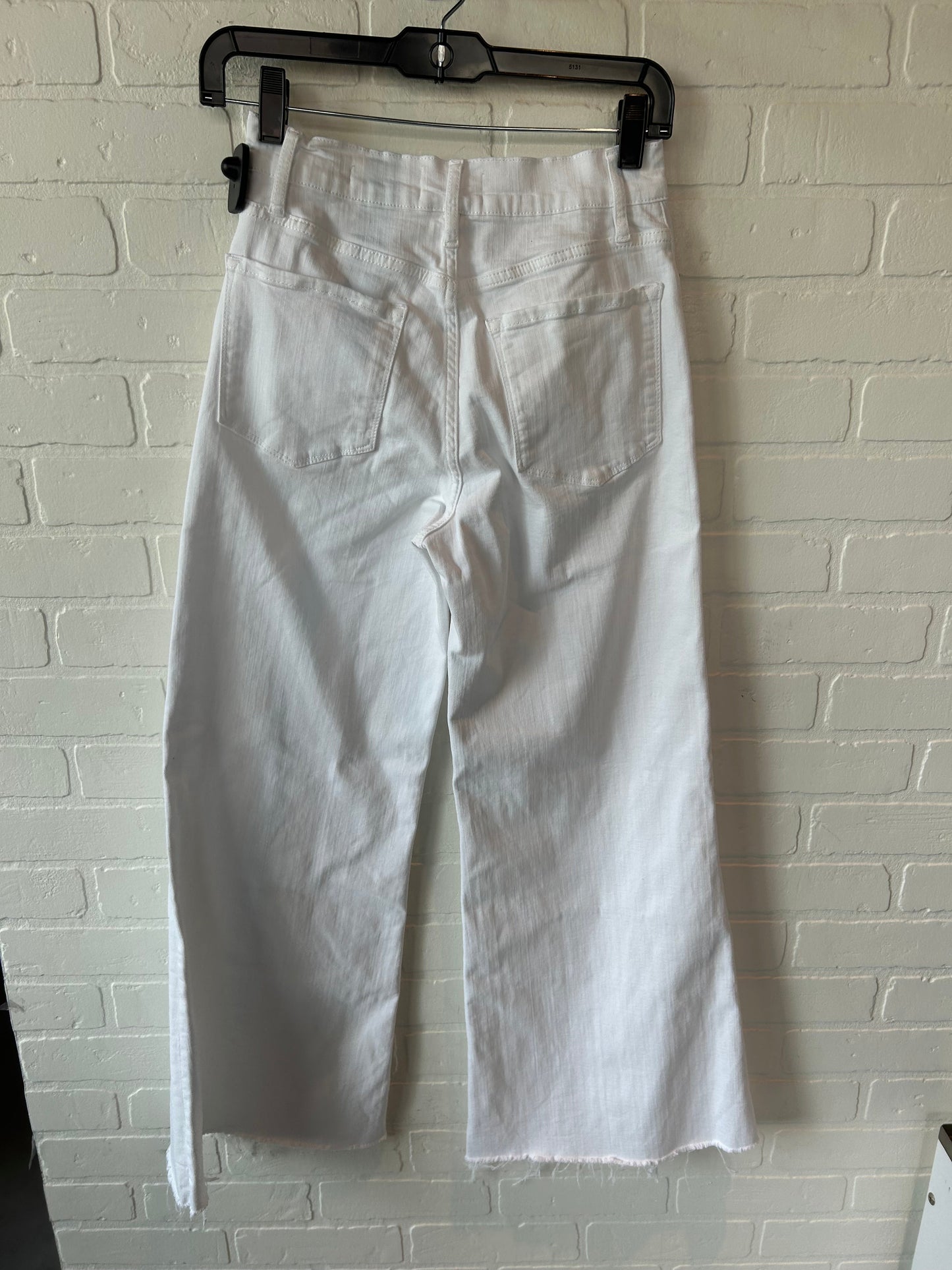 Jeans Cropped By Frame In White Denim, Size: 2