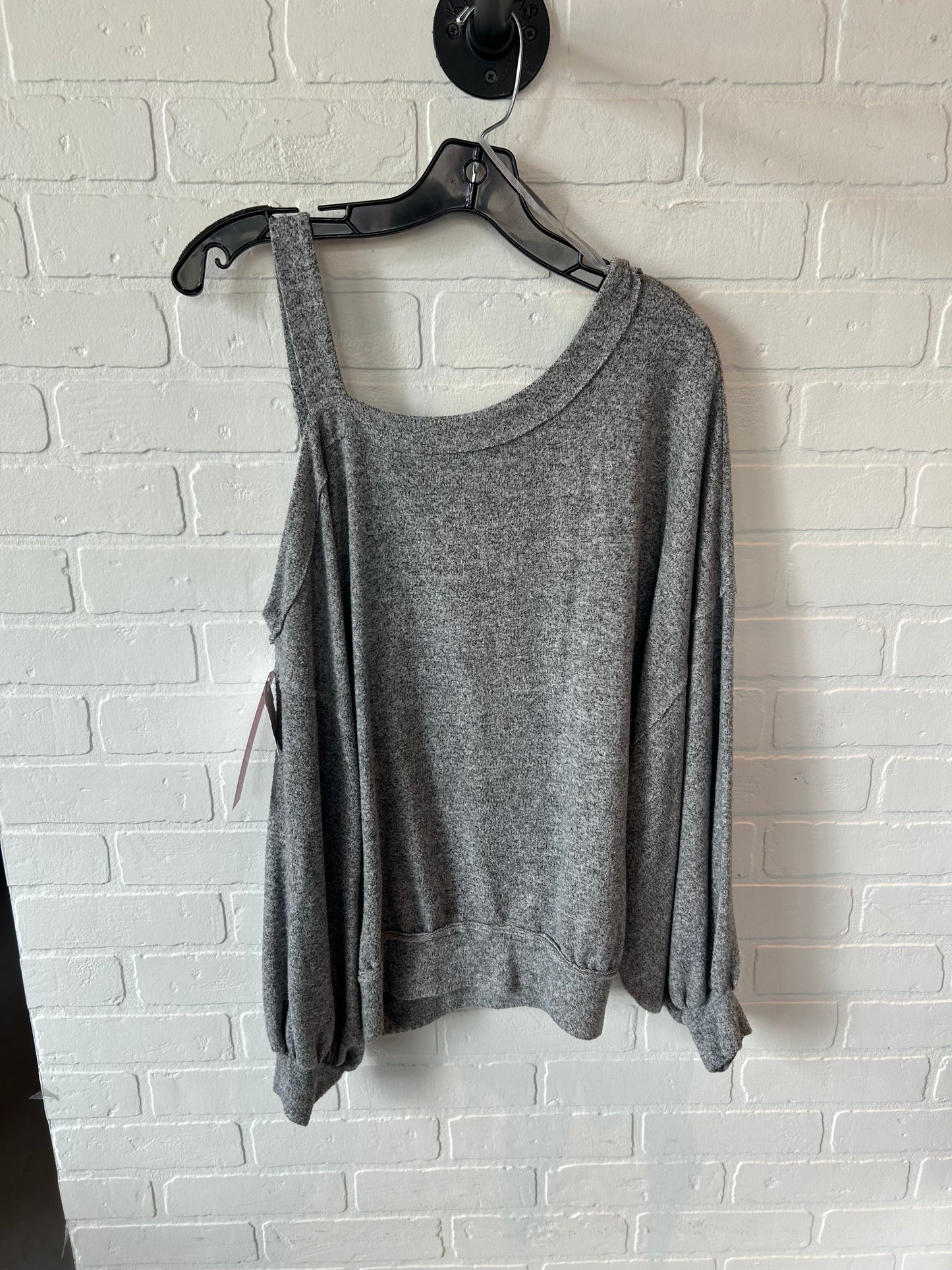 Athletic Top Long Sleeve Crewneck By We The Free In Grey, Size: M