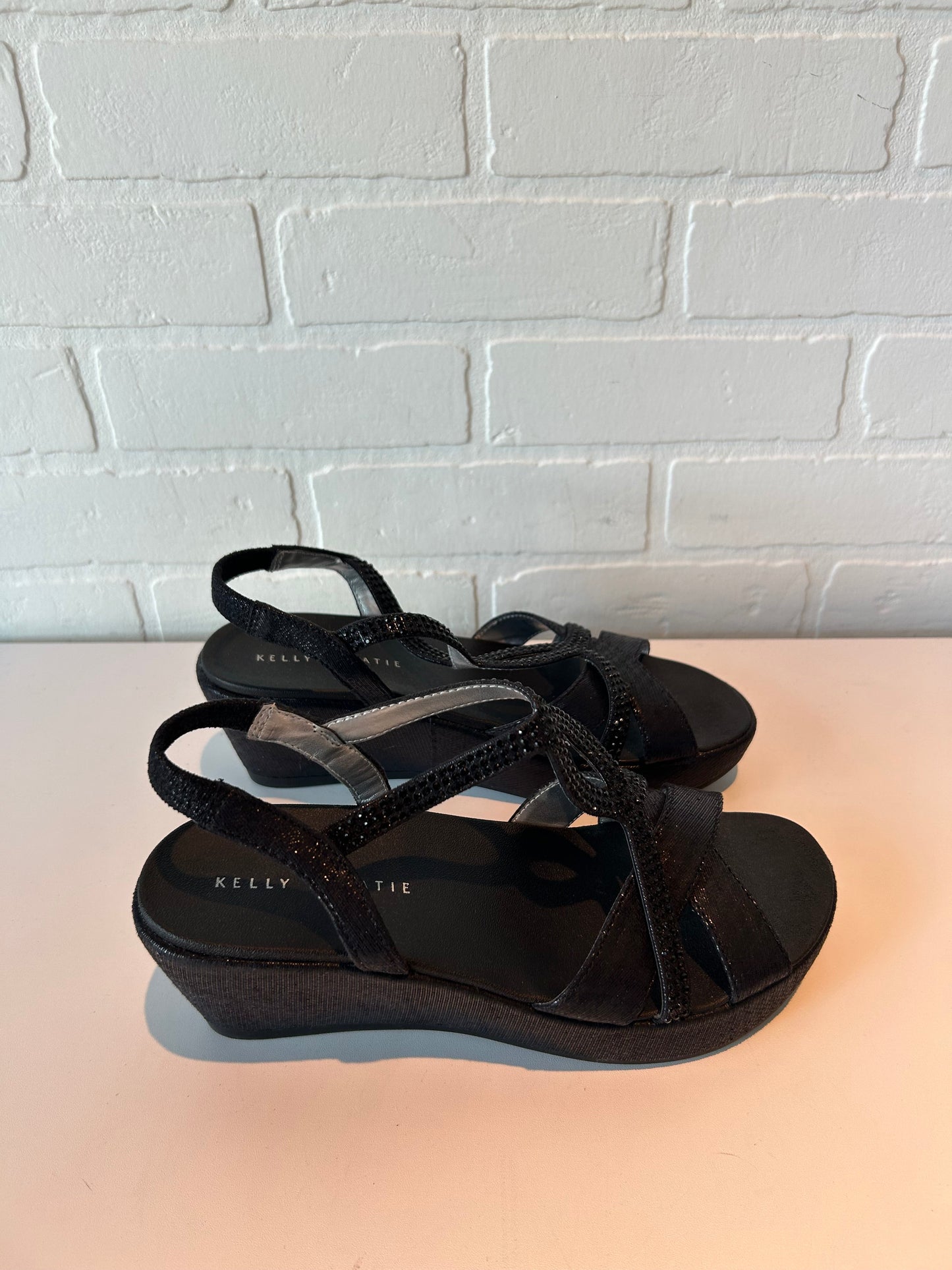 Sandals Heels Wedge By Kelly And Katie In Black, Size: 8.5