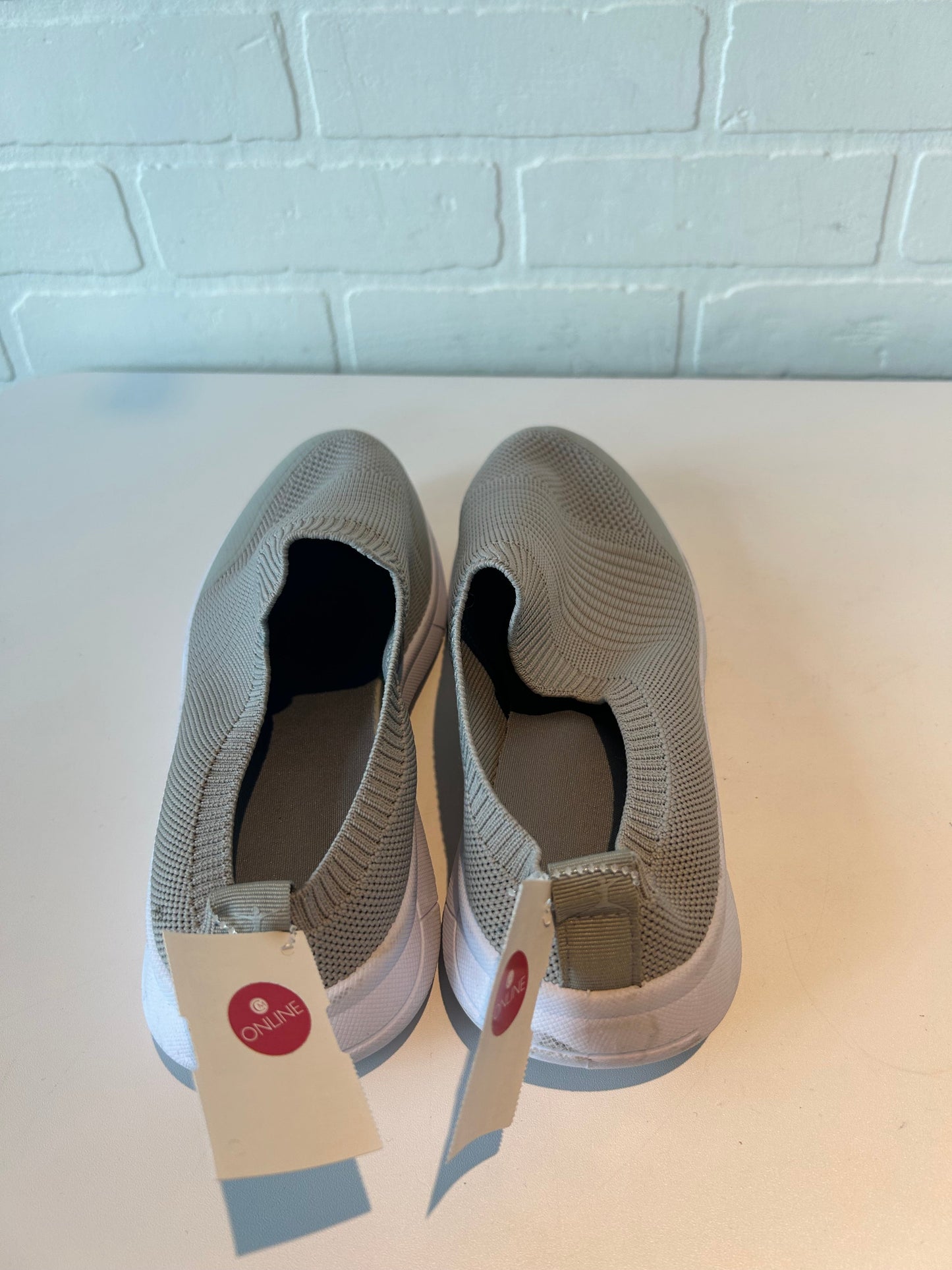 Shoes Sneakers By Danskin In Grey, Size: 9