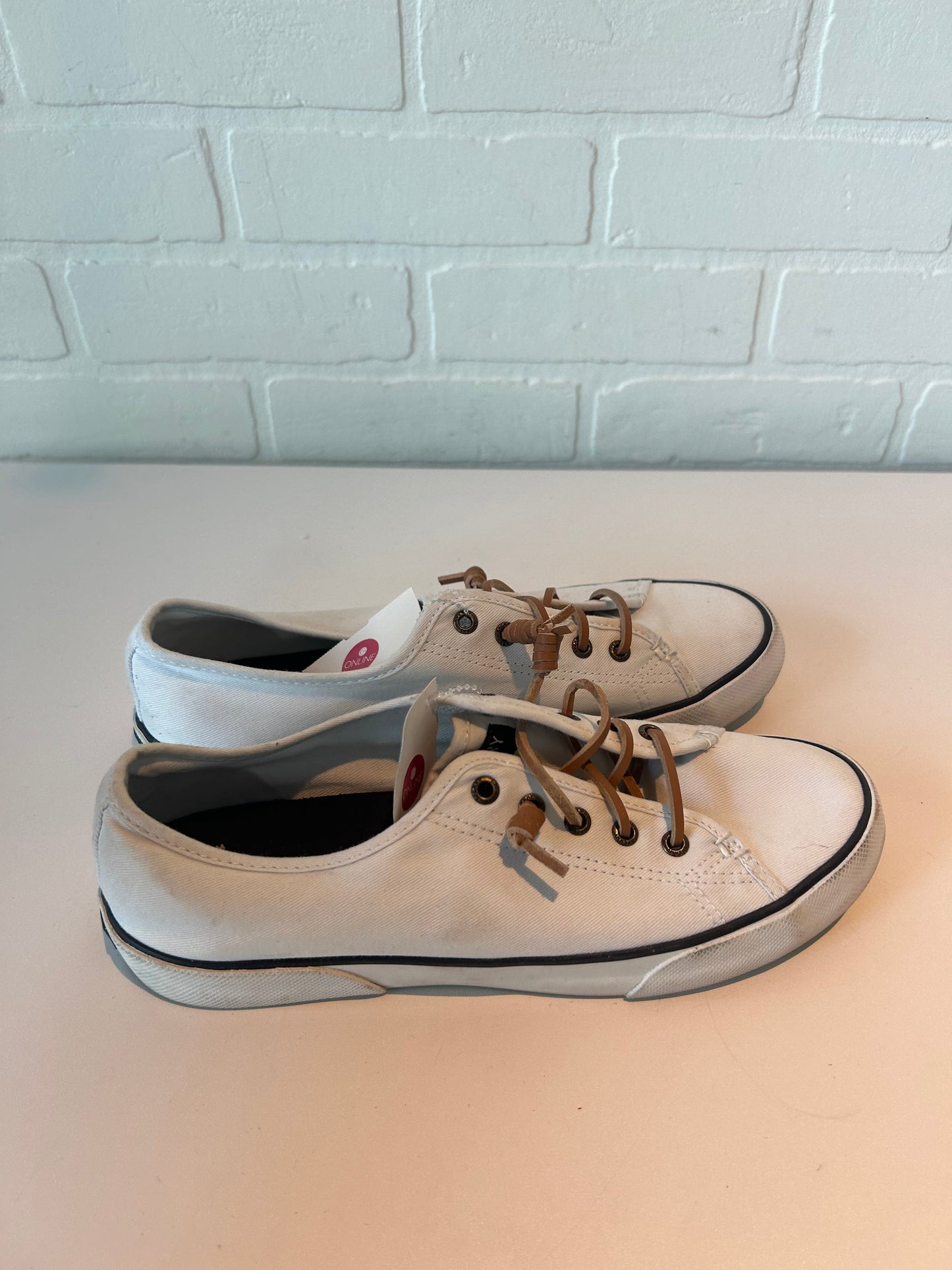 Shoes Sneakers By Sperry In White, Size: 8.5