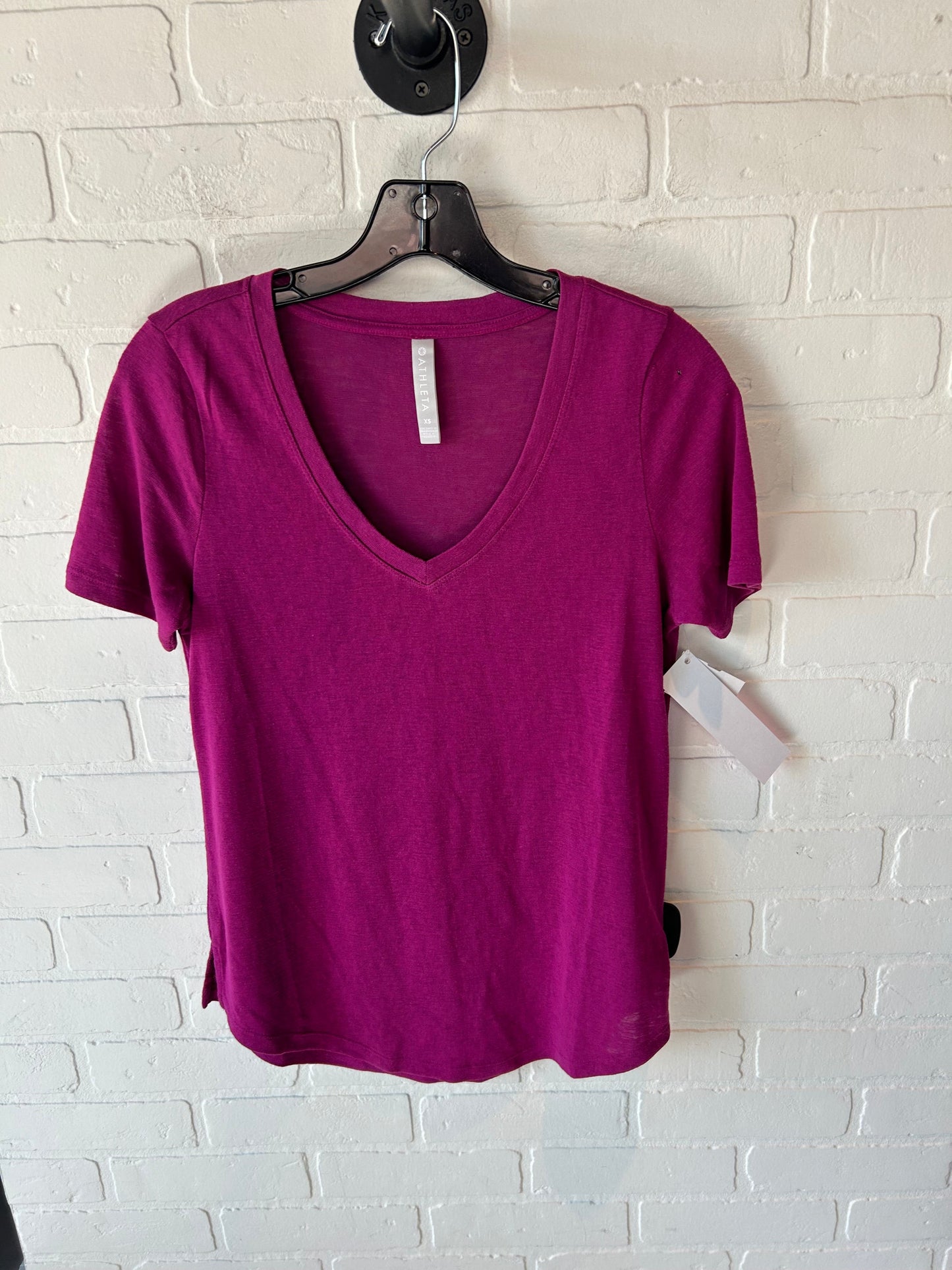 Athletic Top Short Sleeve By Athleta In Pink, Size: Xs