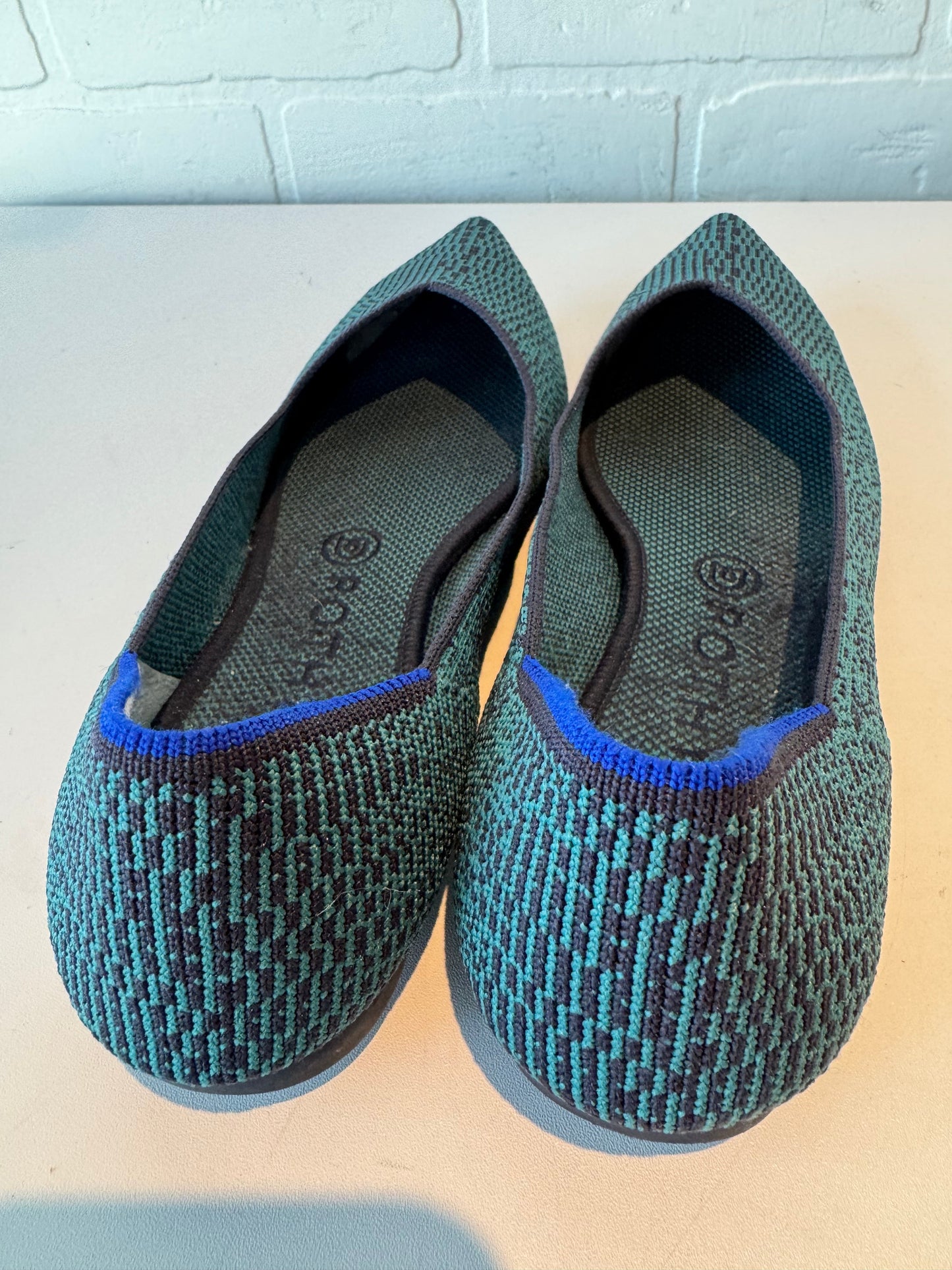 Shoes Flats By Rothys In Blue & Green, Size: 9