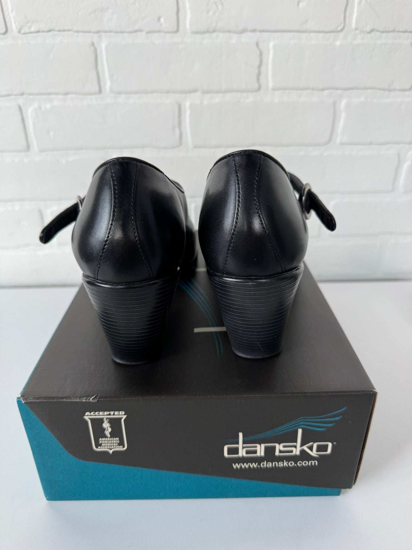 Shoes Heels Block By Dansko In Black, Size: 8.5