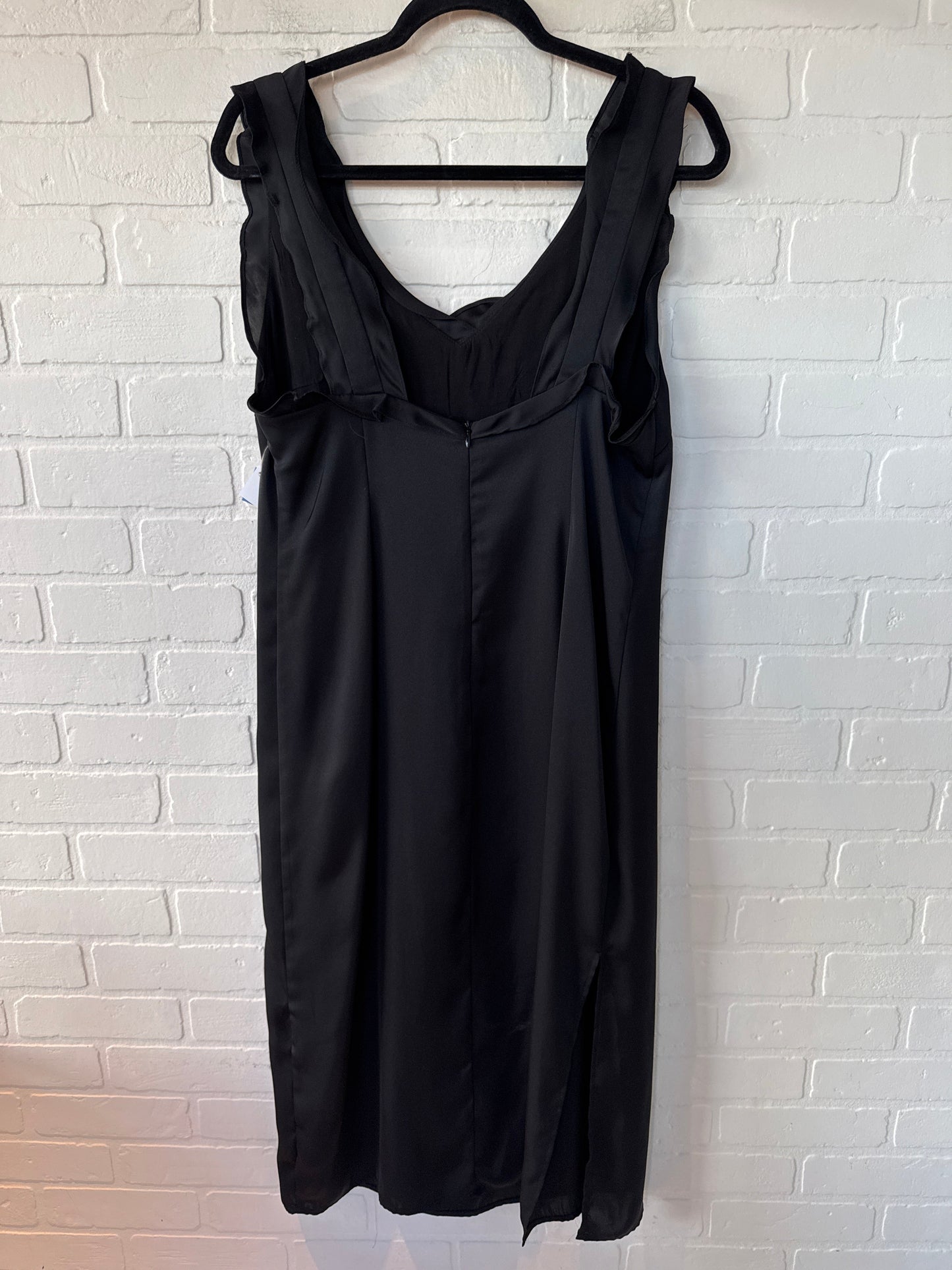 Dress Party Long By Clothes Mentor In Black, Size: L