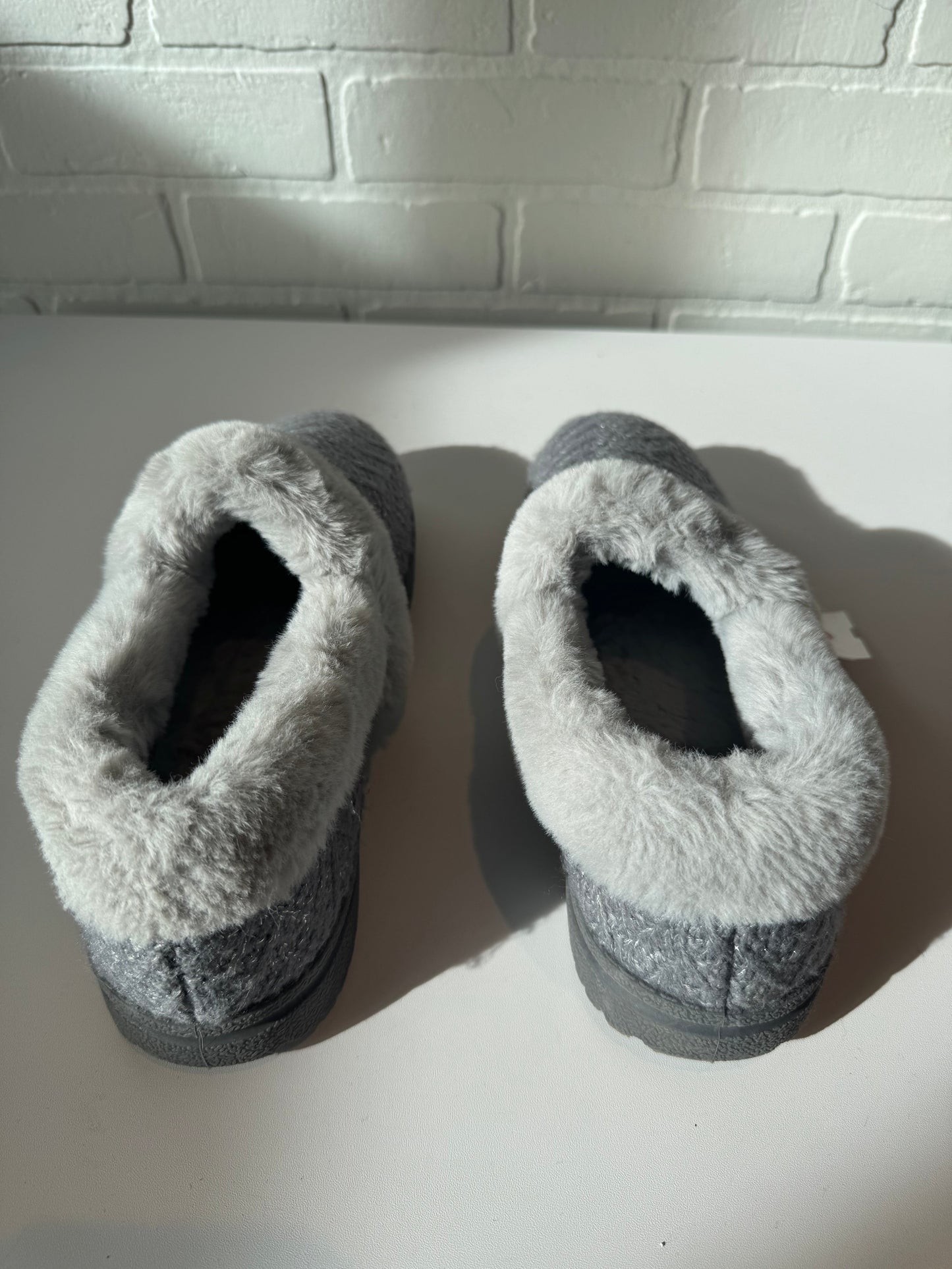 Slippers By Skechers In Grey