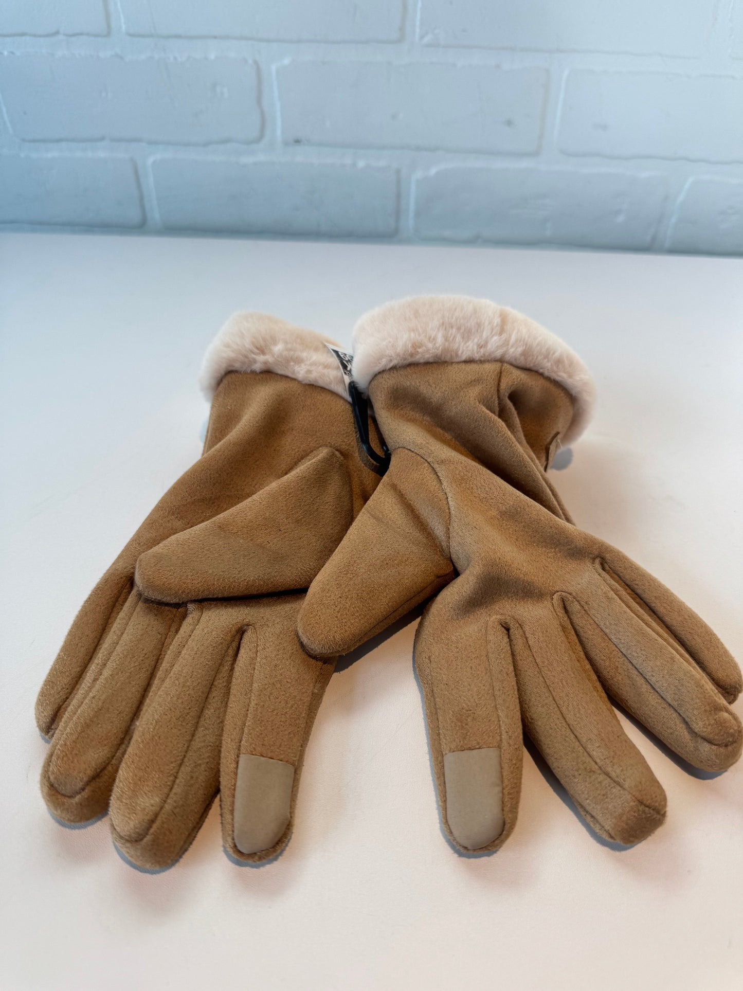 Gloves By Clothes Mentor