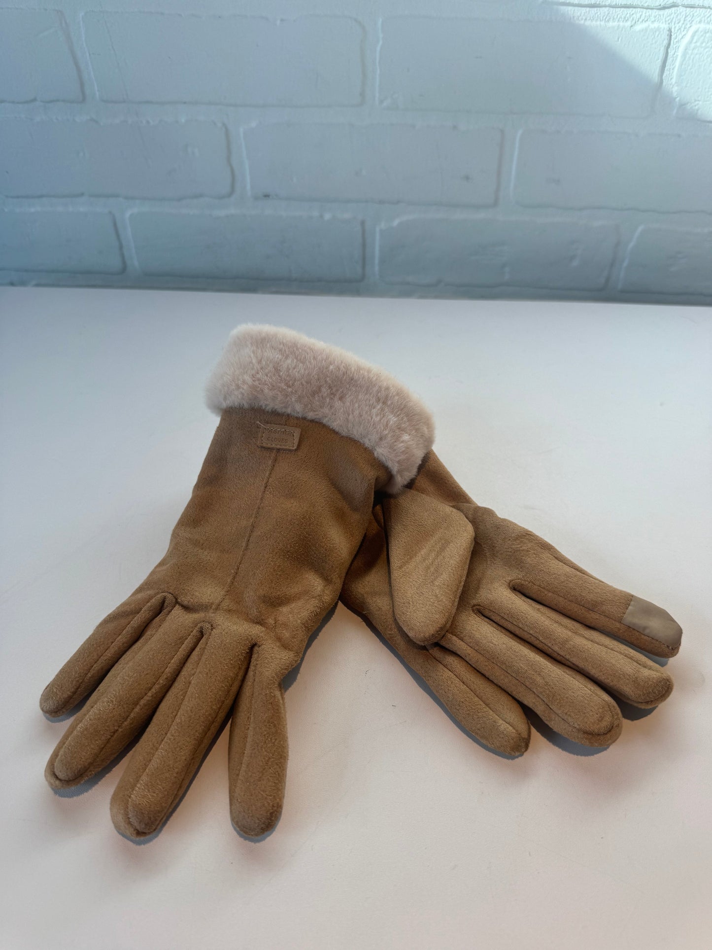 Gloves By Clothes Mentor