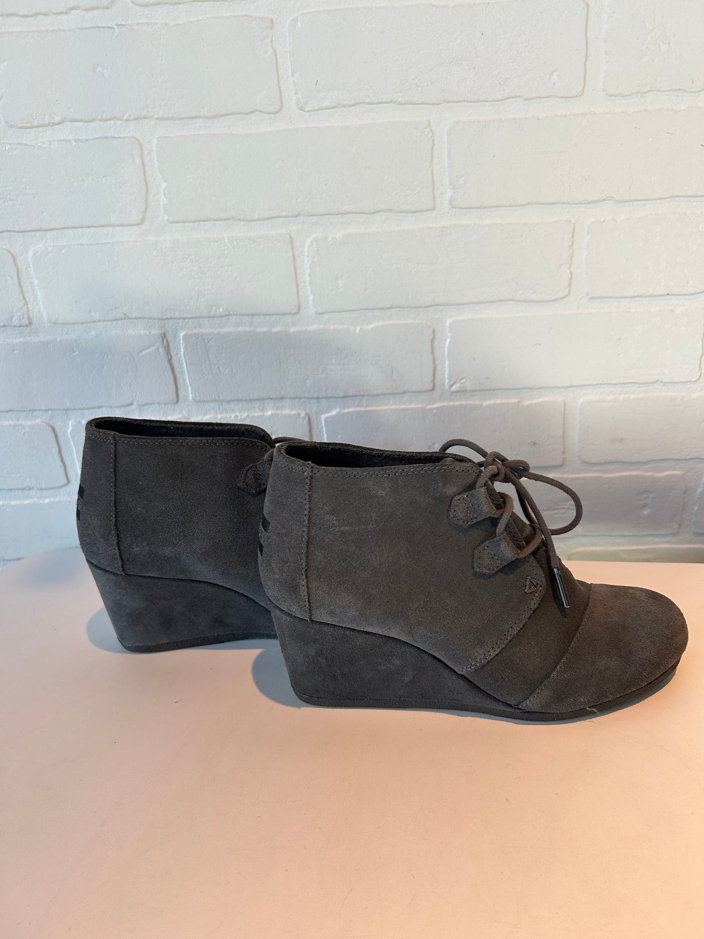 Boots Ankle Heels By Toms In Grey, Size: 8