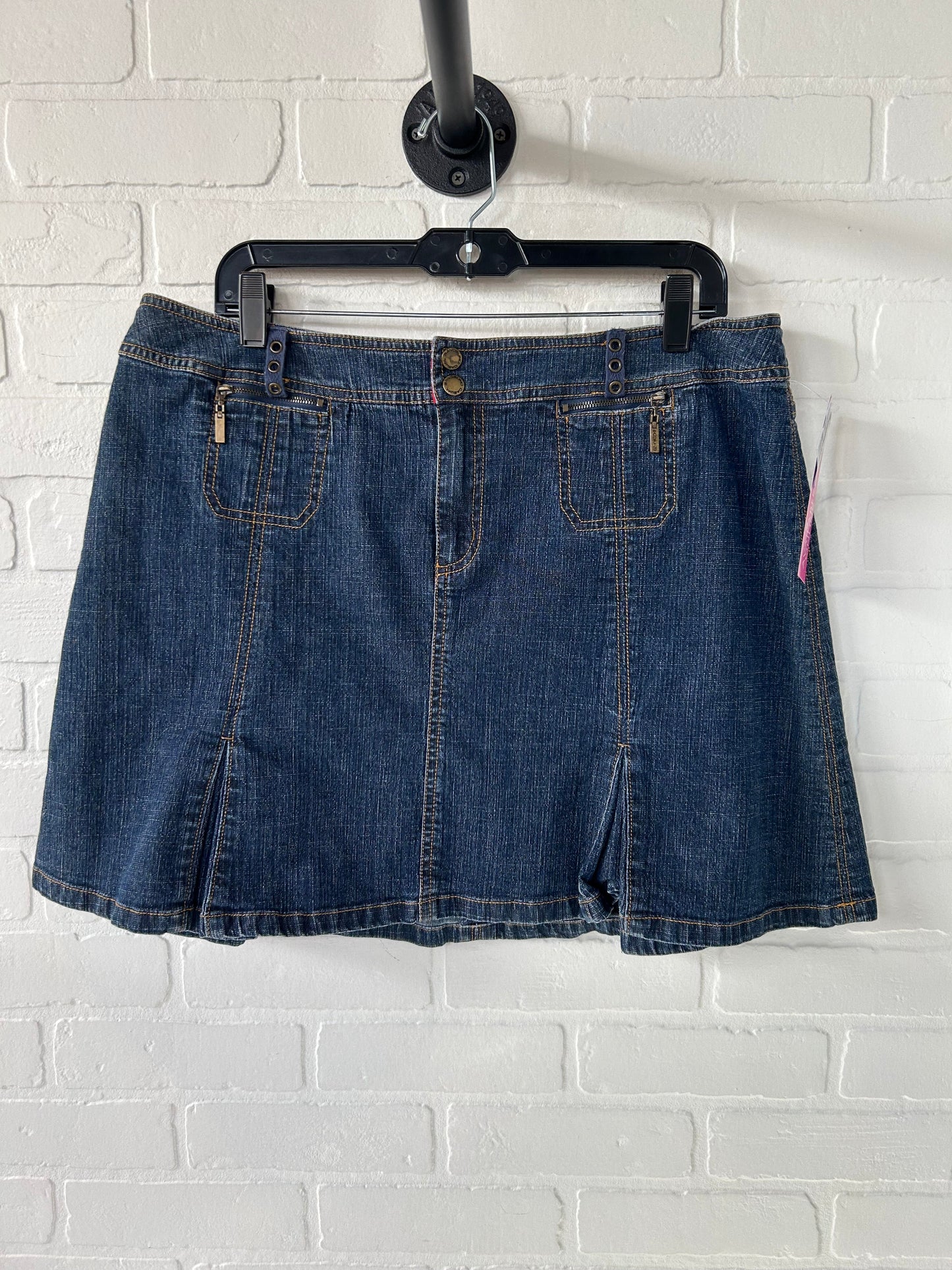 Skirt Mini & Short By Bandolino In Blue Denim, Size: 16