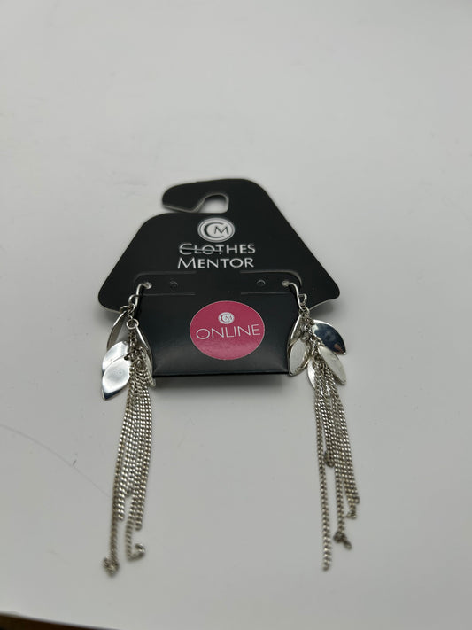 Earrings Dangle/drop By Clothes Mentor