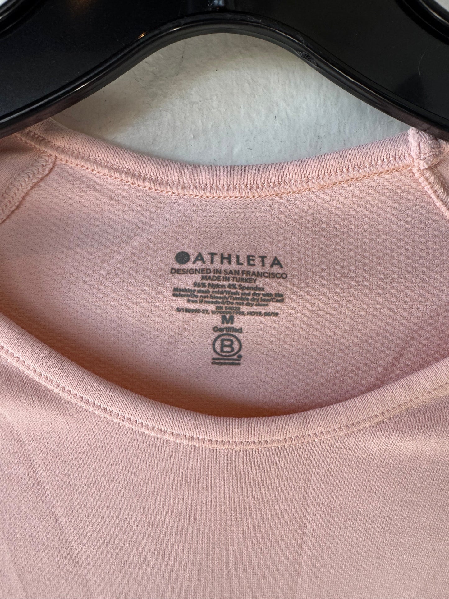 Athletic Top Long Sleeve Crewneck By Athleta In Pink, Size: M