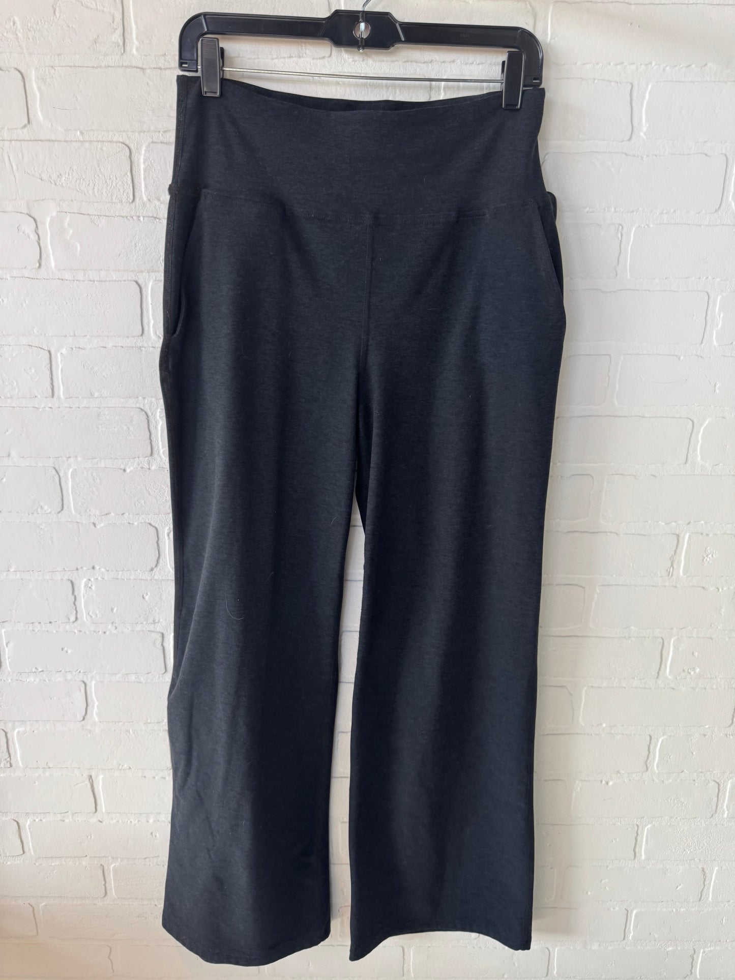 Athletic Pants By Beyond Yoga In Black, Size: 8