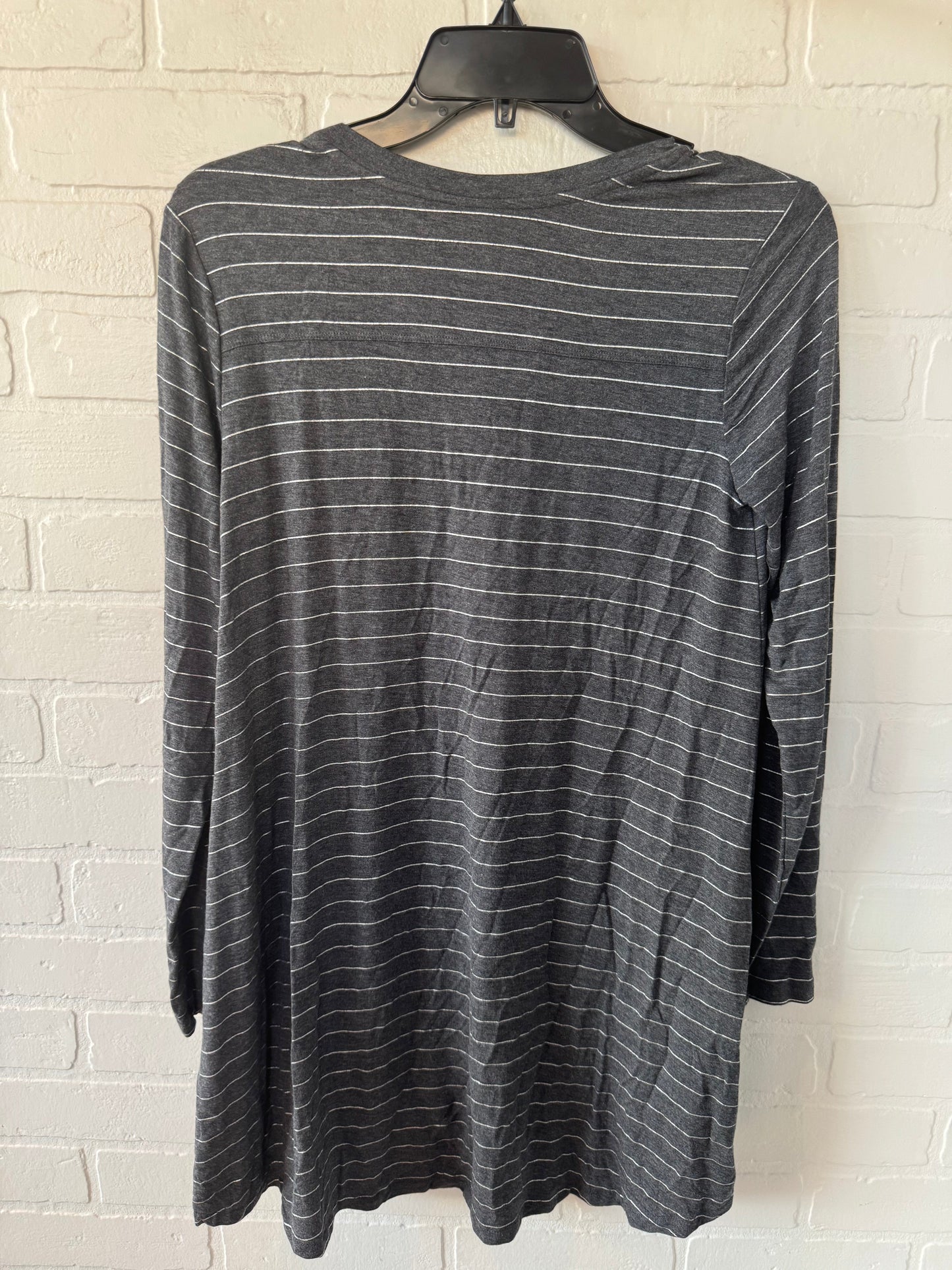 Tunic Long Sleeve By Soma In Grey & Silver, Size: Xs