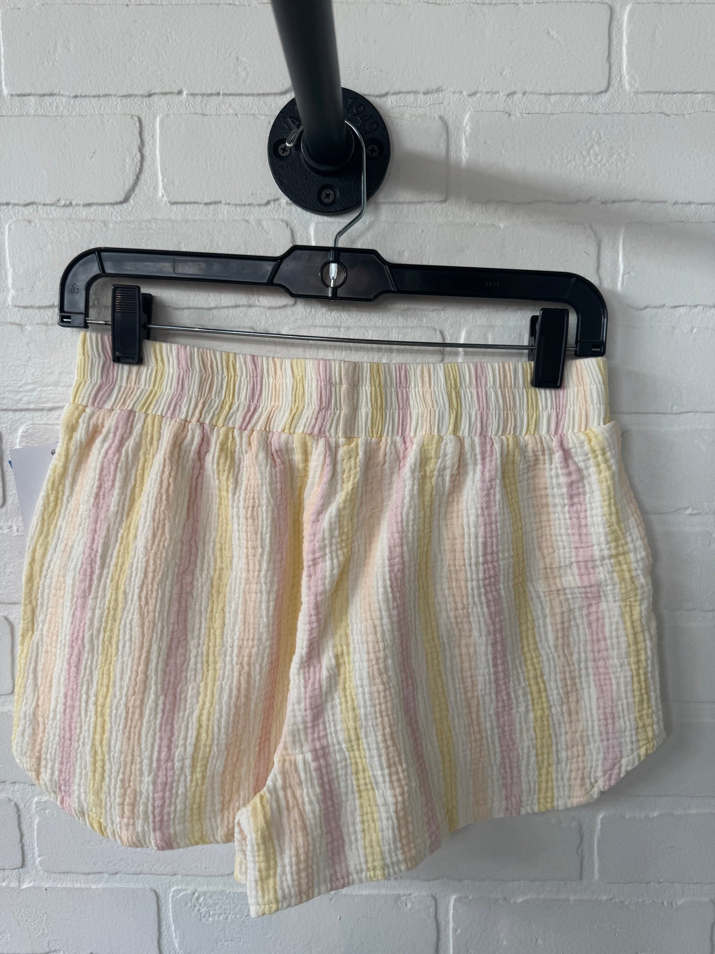 Shorts By Pink Lily In Pink & Yellow, Size:6