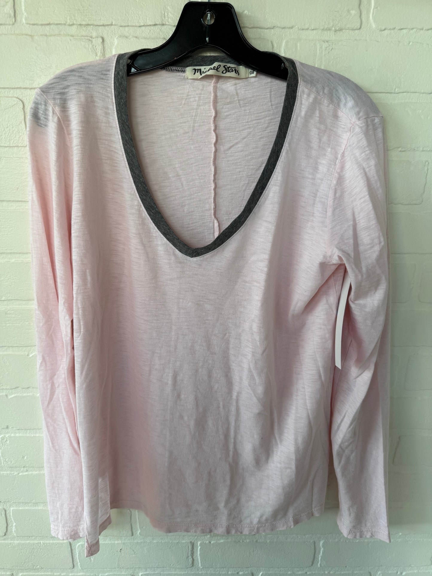 Top Long Sleeve Basic By Michael Stars In Grey & Pink, Size: Osfm