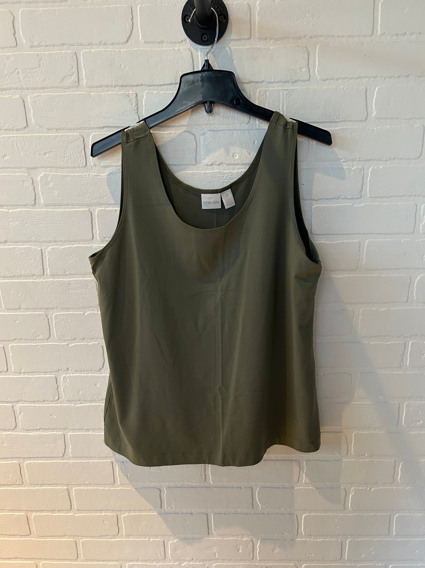 Top Sleeveless By Chicos In Green, Size: Xl