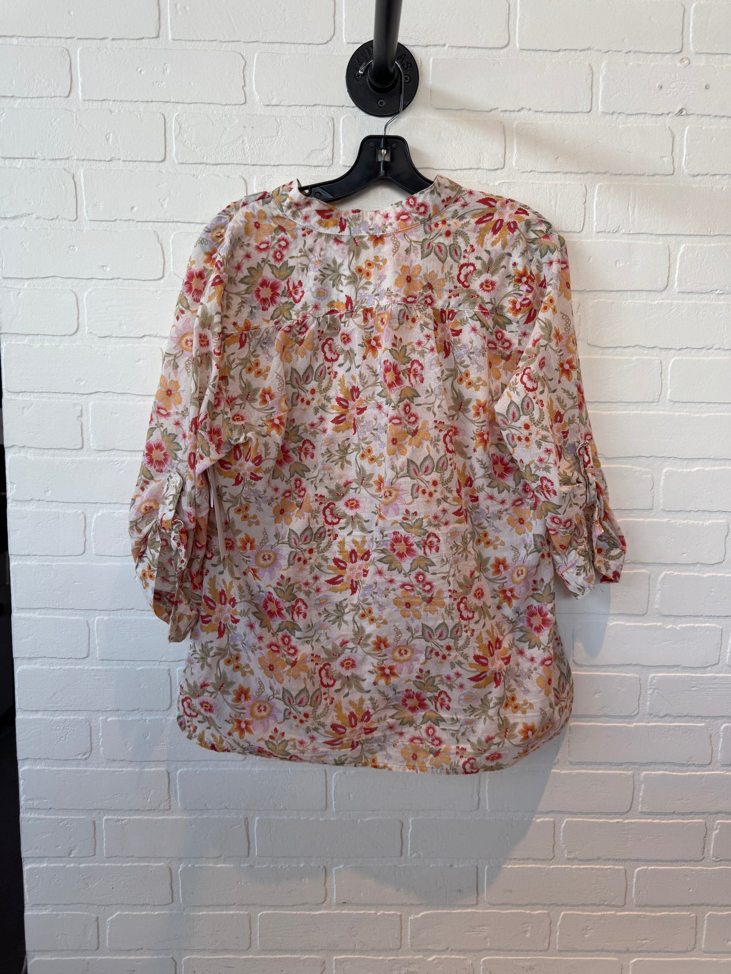 Top Long Sleeve By Saint Tropez In Cream & Pink, Size: Xl