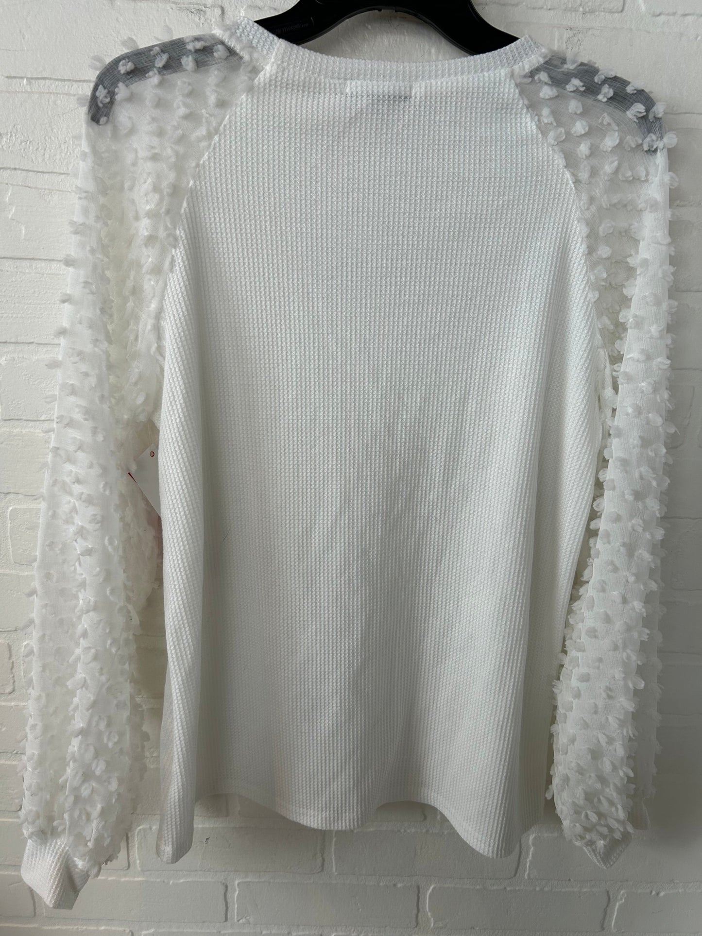 Top Long Sleeve By Cme In White, Size: L