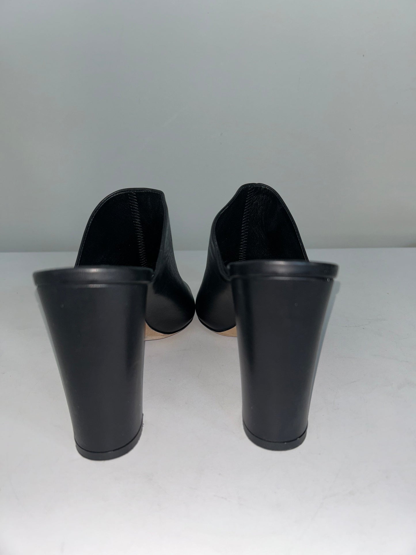 Sandals Heels Block By Vince In Black, Size: 9