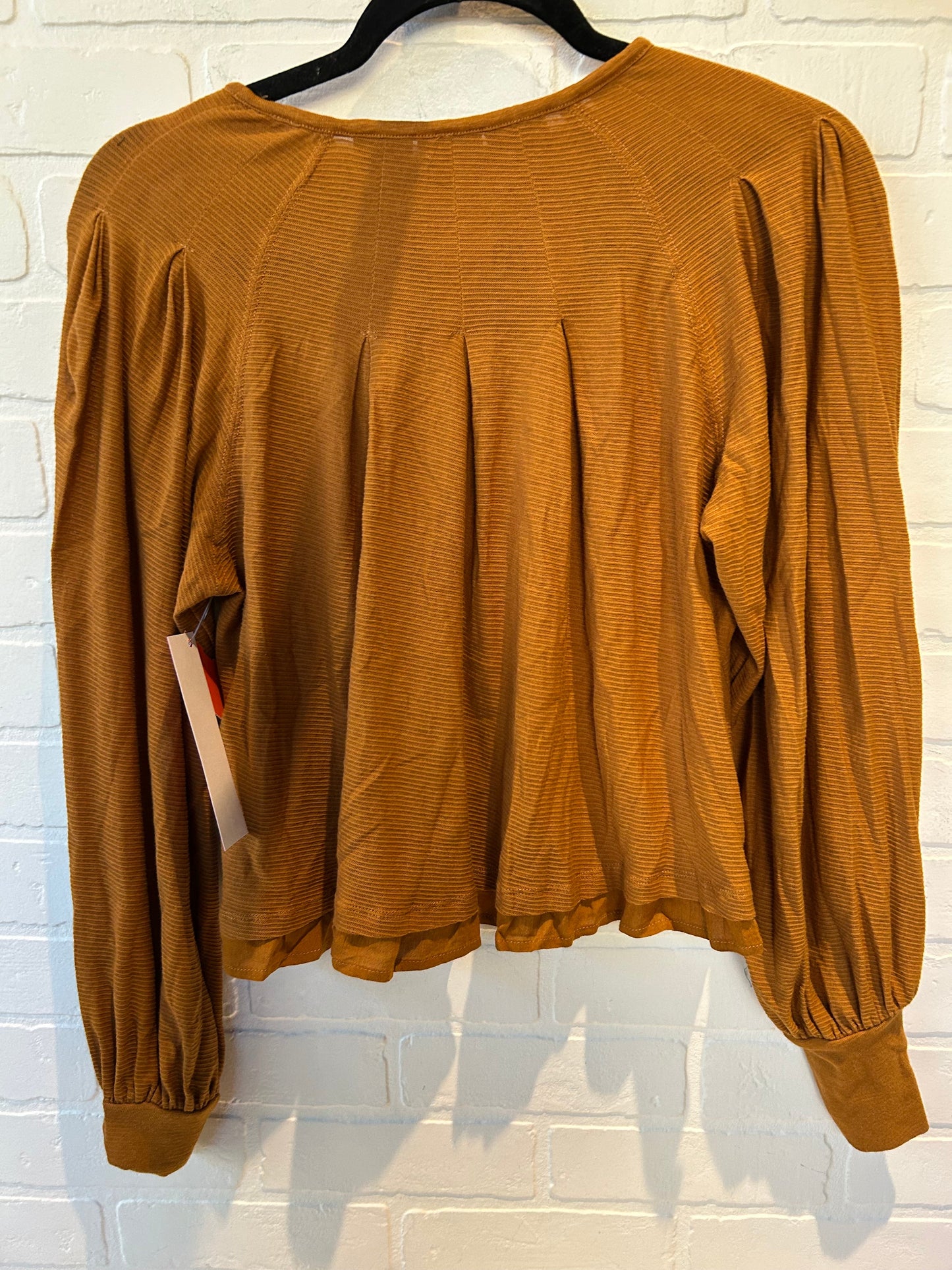 Top Long Sleeve By Free People In Gold, Size: Xs