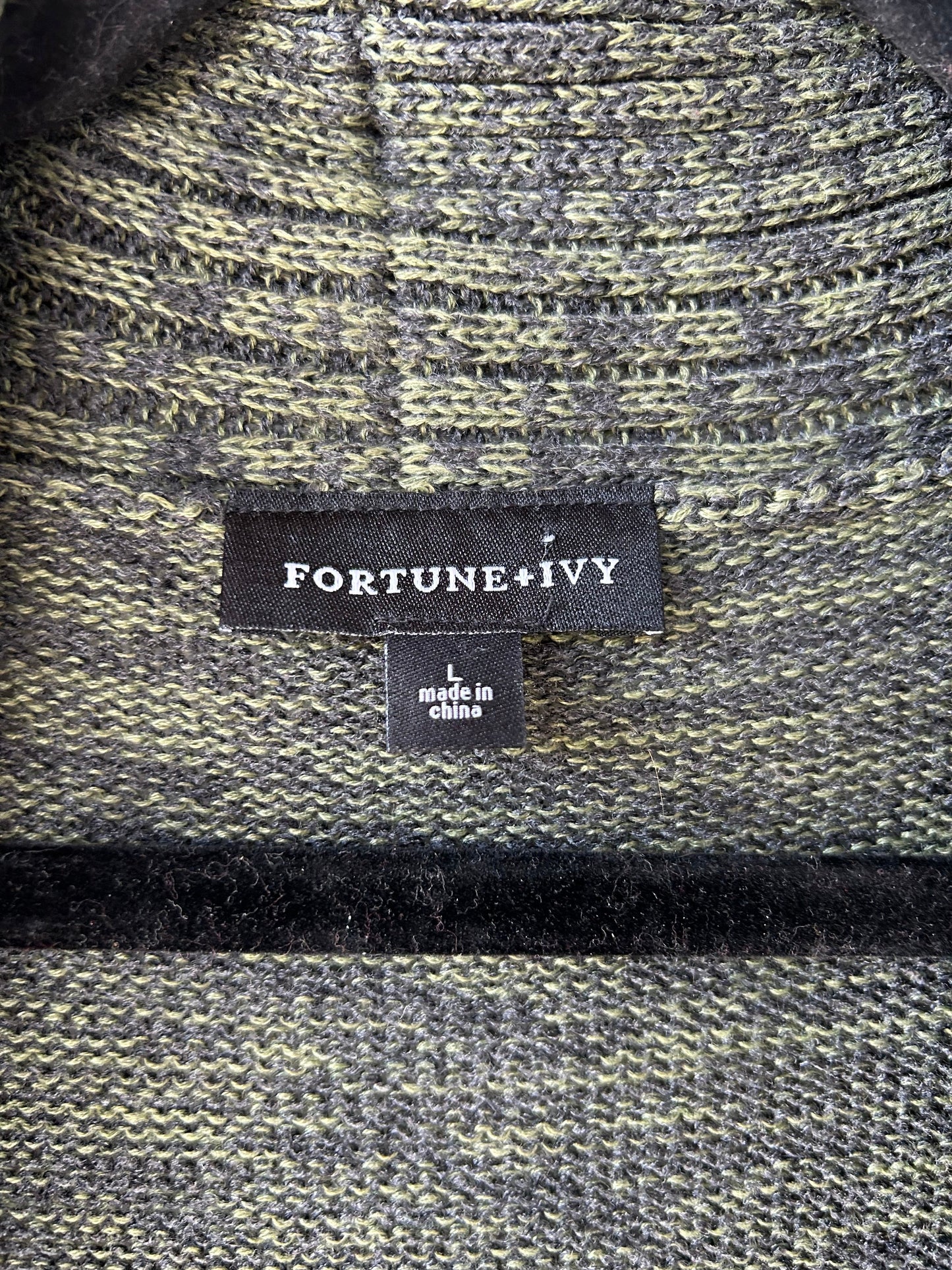 Sweater Cardigan By Fortune & Ivy In Black & Green, Size: L