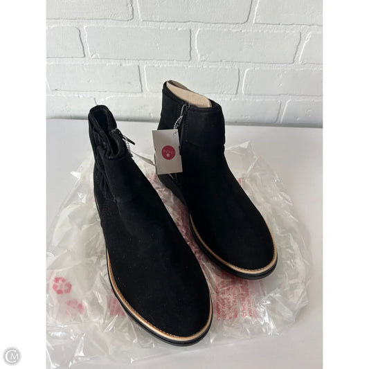 Boots Ankle Flats By Clarks In Black, Size: 7.5