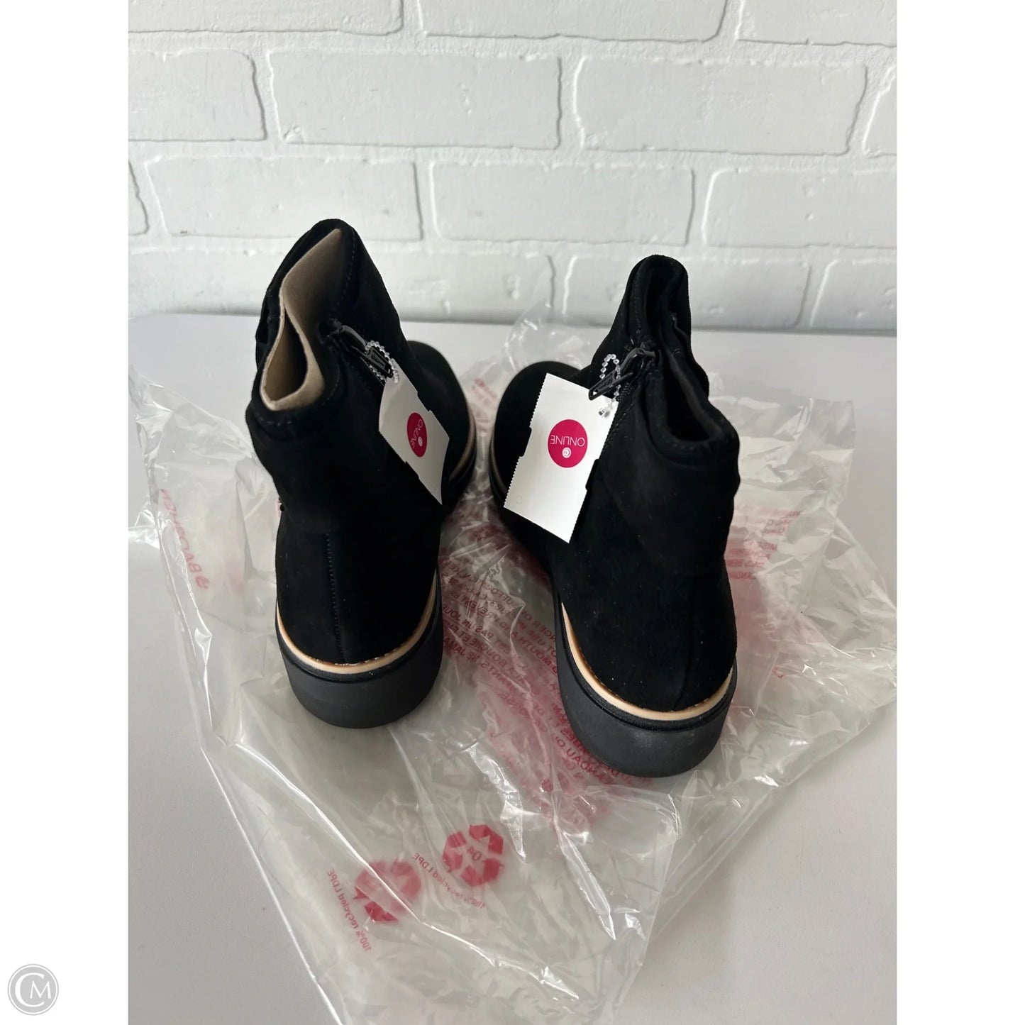 Boots Ankle Flats By Clarks In Black, Size: 7.5