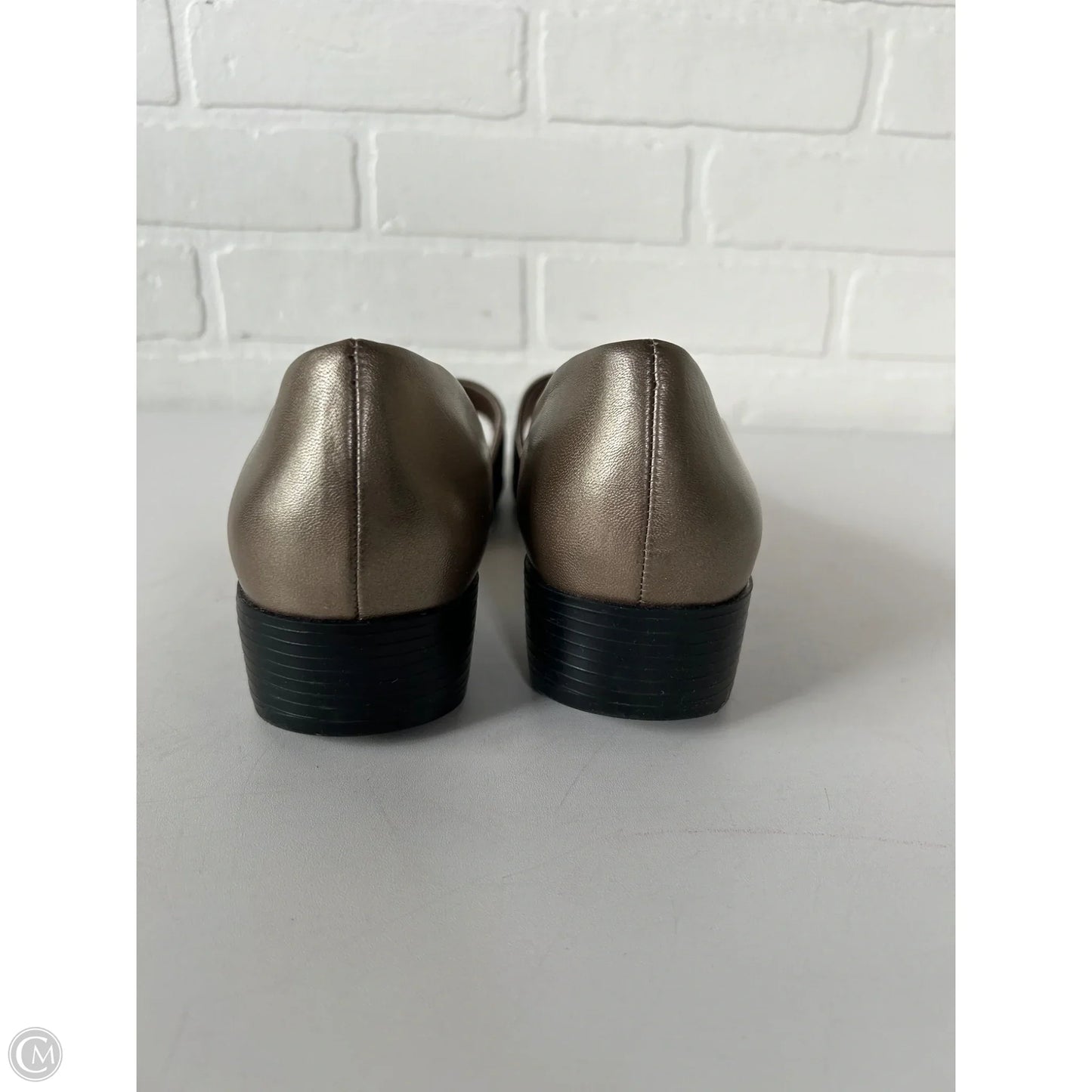 Shoes Flats By Life Stride In Gold, Size: 11