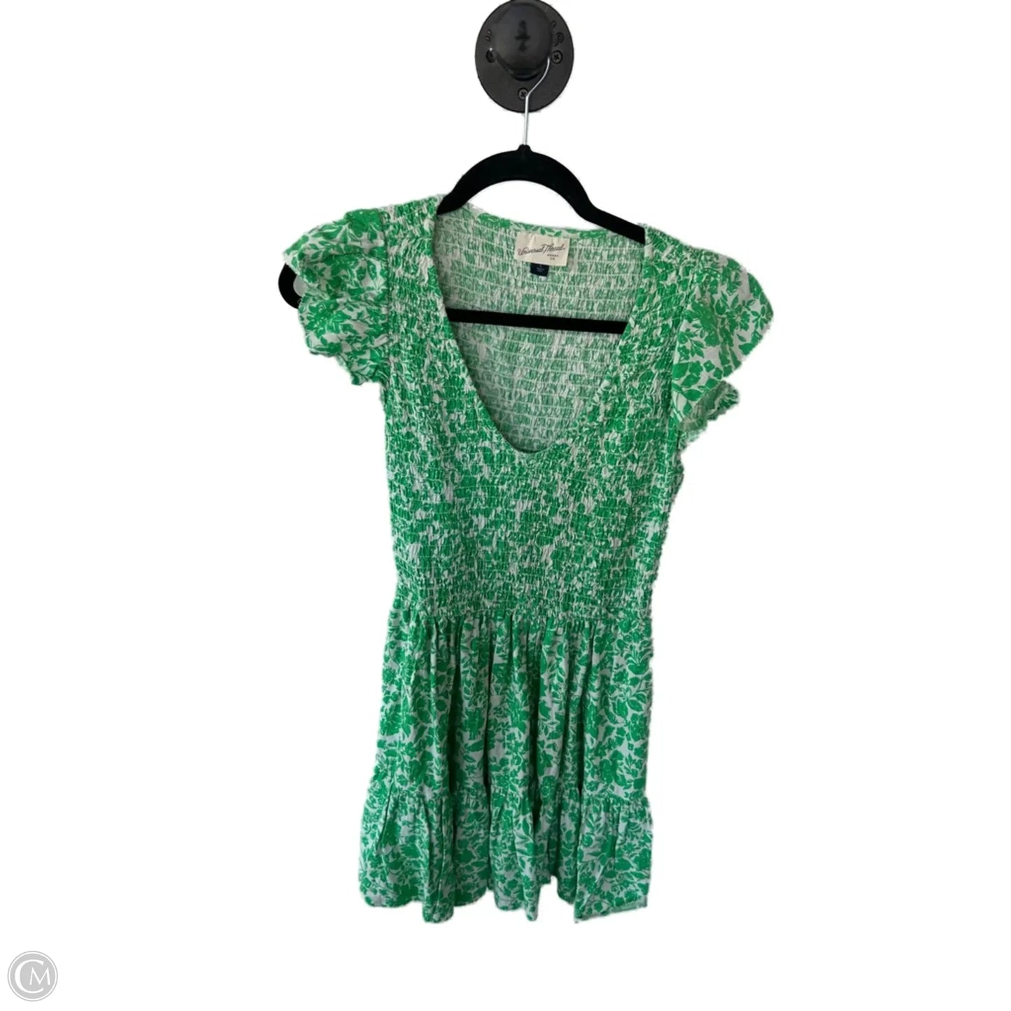 Dress Casual Short By Universal Thread In Green & White, Size: S